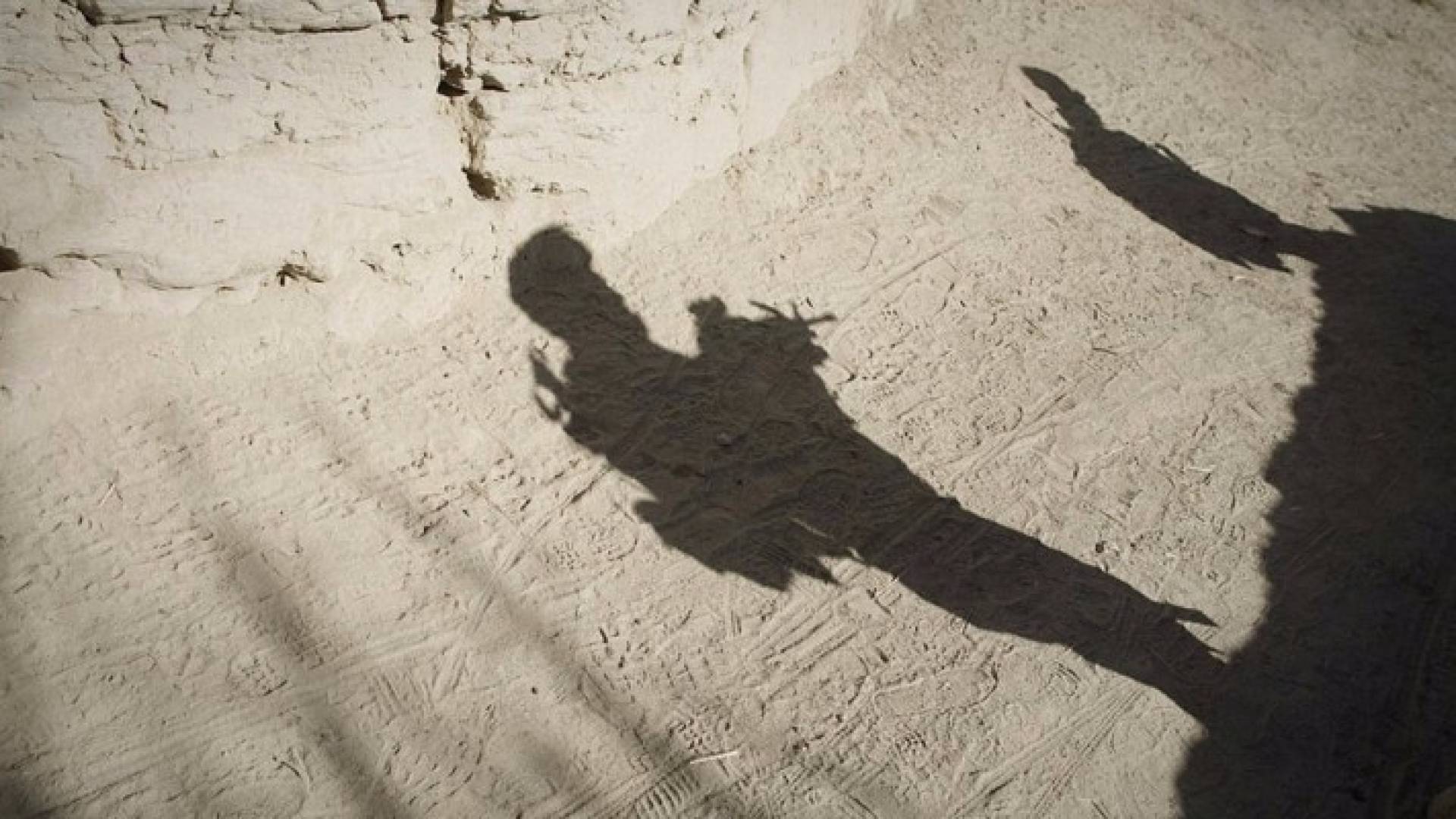 الجندي توفي بالمستشفى متأثرا بجروحه