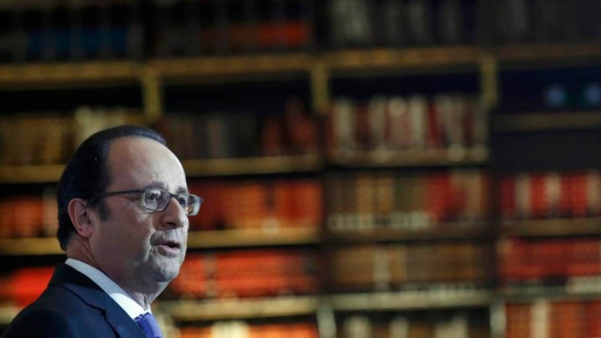 الرئيس الفرنسي فرانسوا هولاند