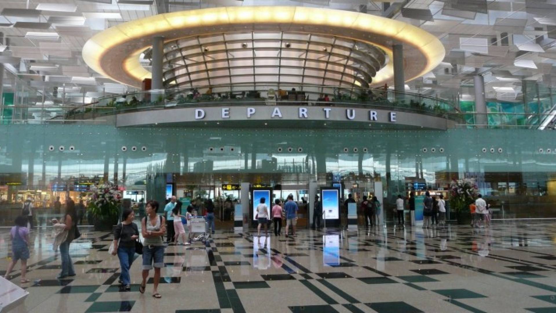 مطار شانغي في سنغافورة