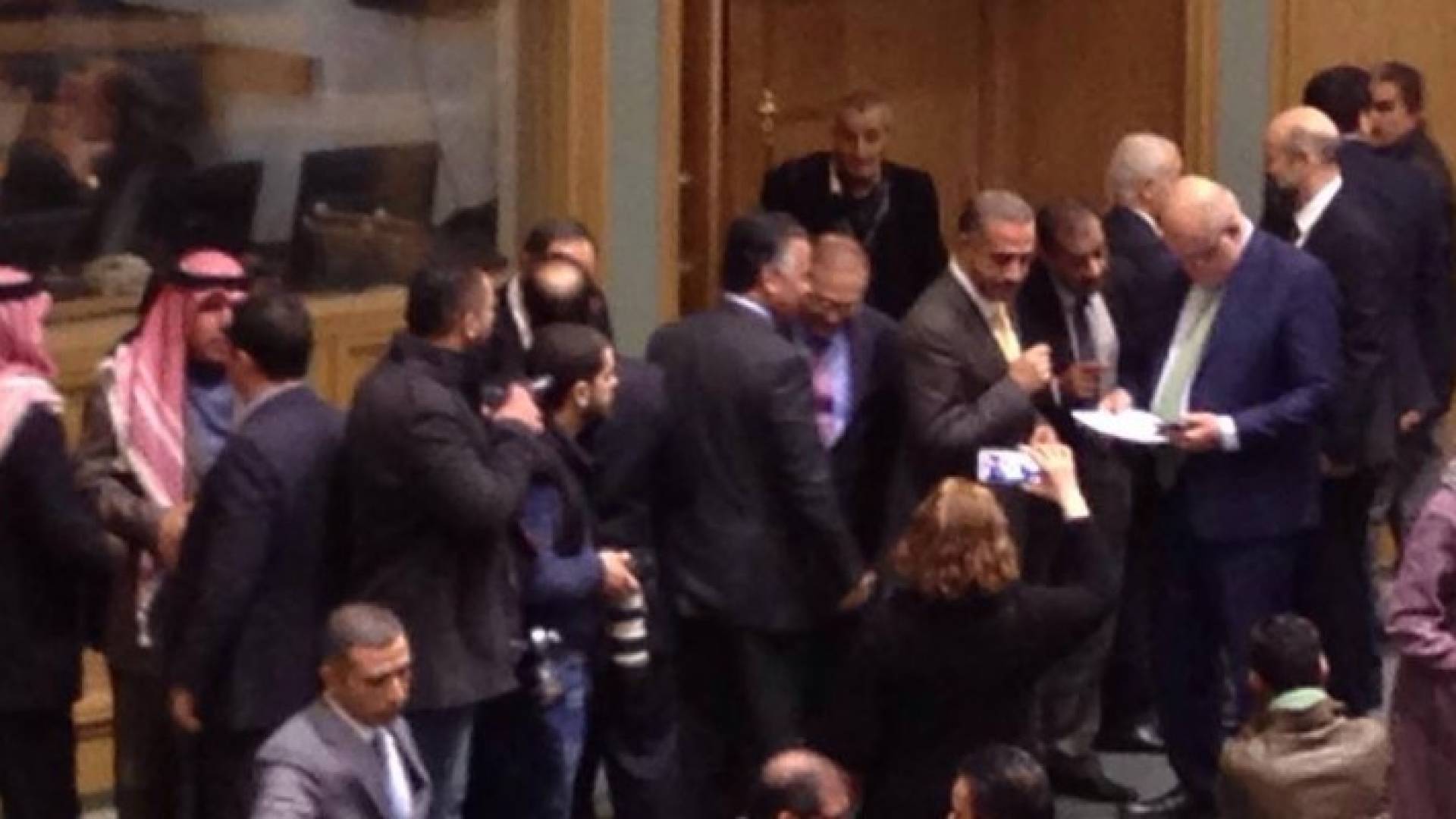 كان من المقرر أن يناقش النواب اليوم مذكرة طرح الثقة بوزير الداخلية السابق سلامة حماد