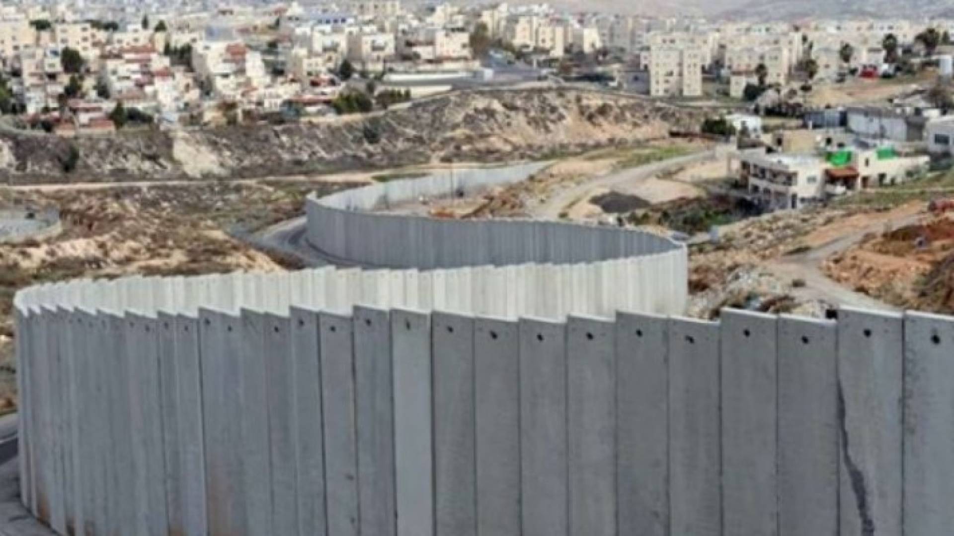 شخصيات أمنية إسرائيلية تطلق حملة الانفصال عن الفلسطينيين عيشة مؤتمر باريس للسلام