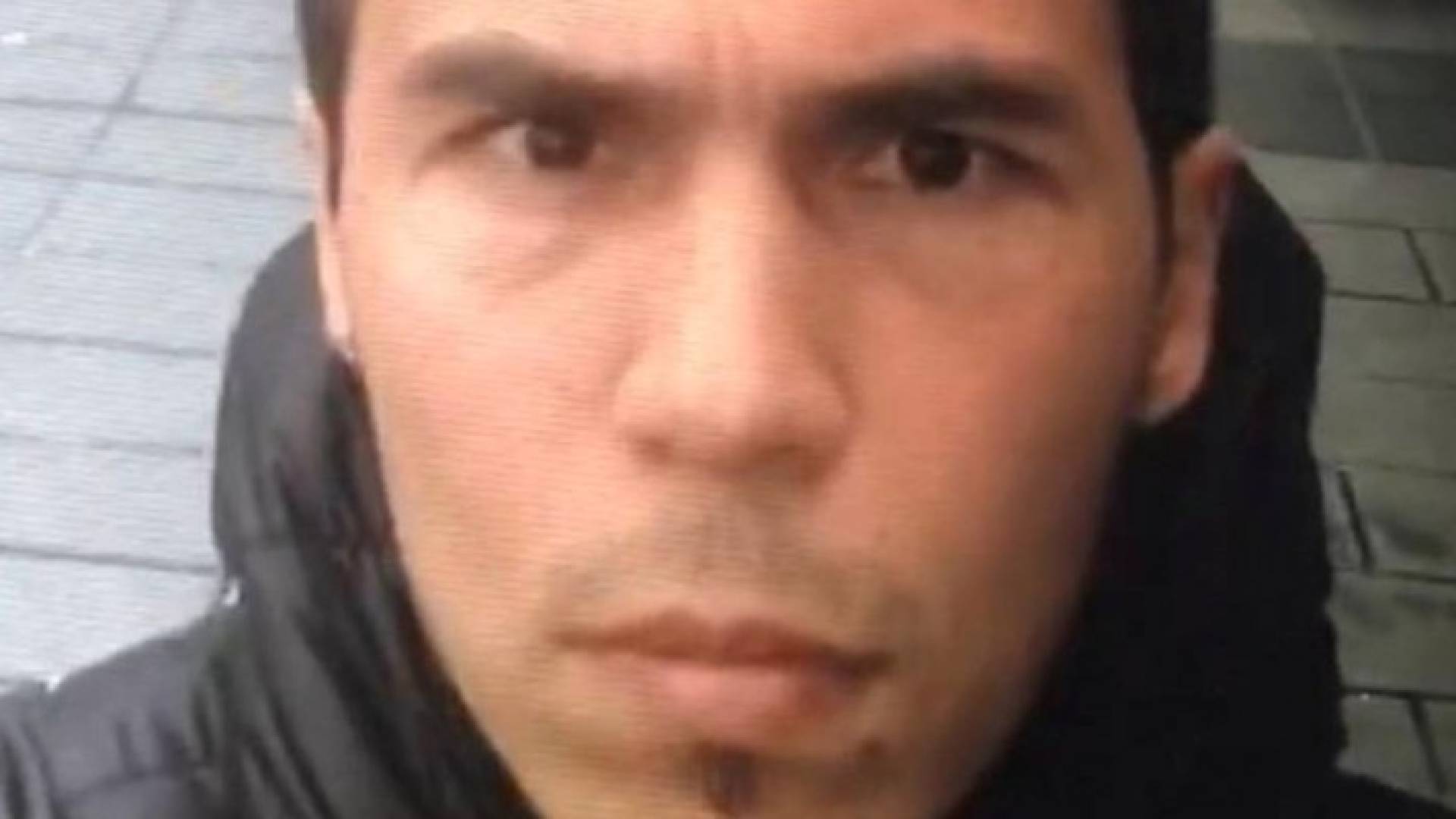  المشتبه فيه بتنفيذ الاعتداء 