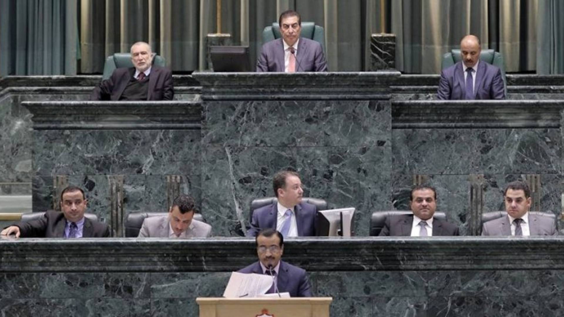 جانب من الجلسة