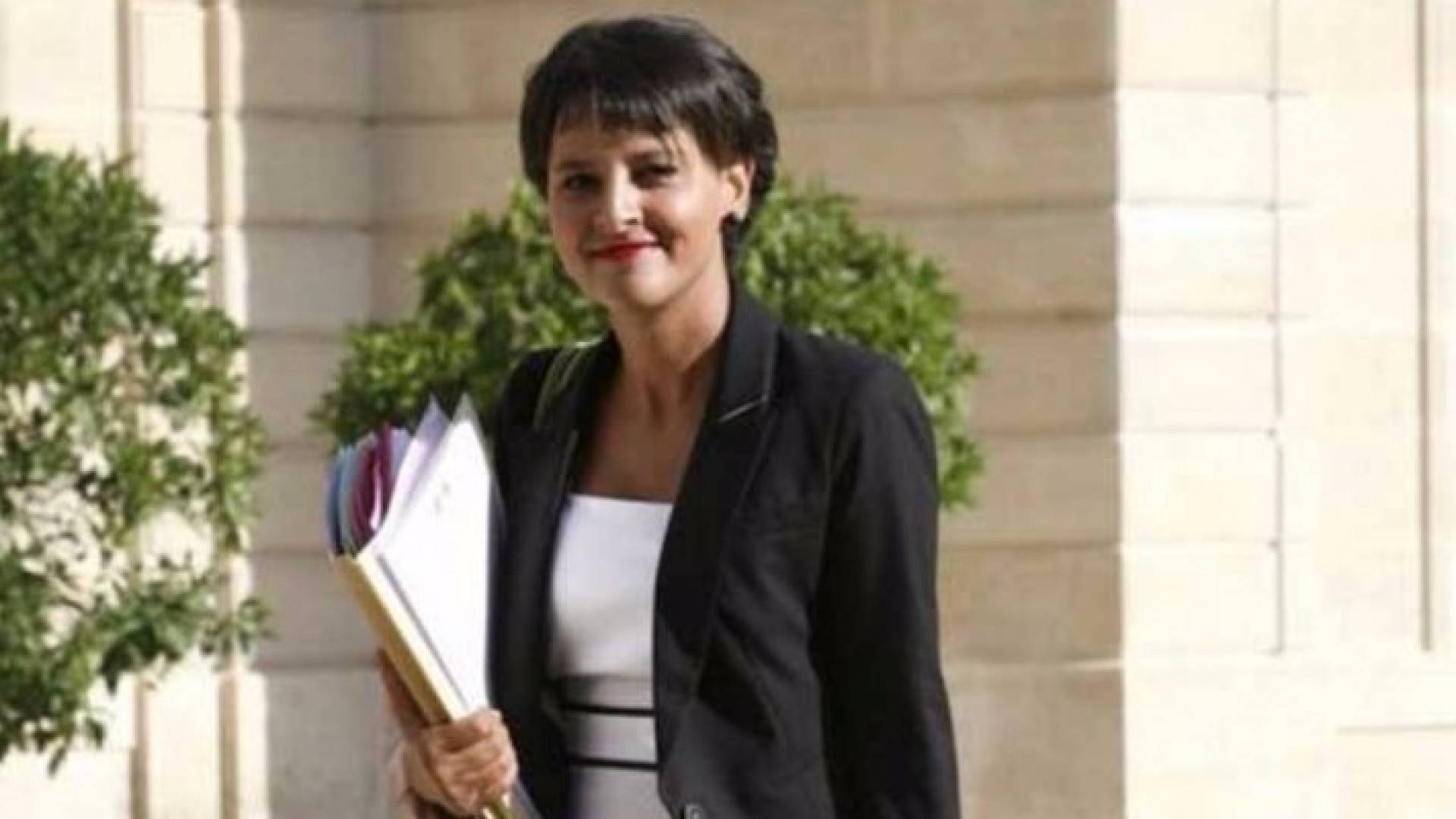 وزيرة التربية الوطنية والتعليم العالي والبحث العلمي ‎الفرنسية نجاة فالو بلقاسم