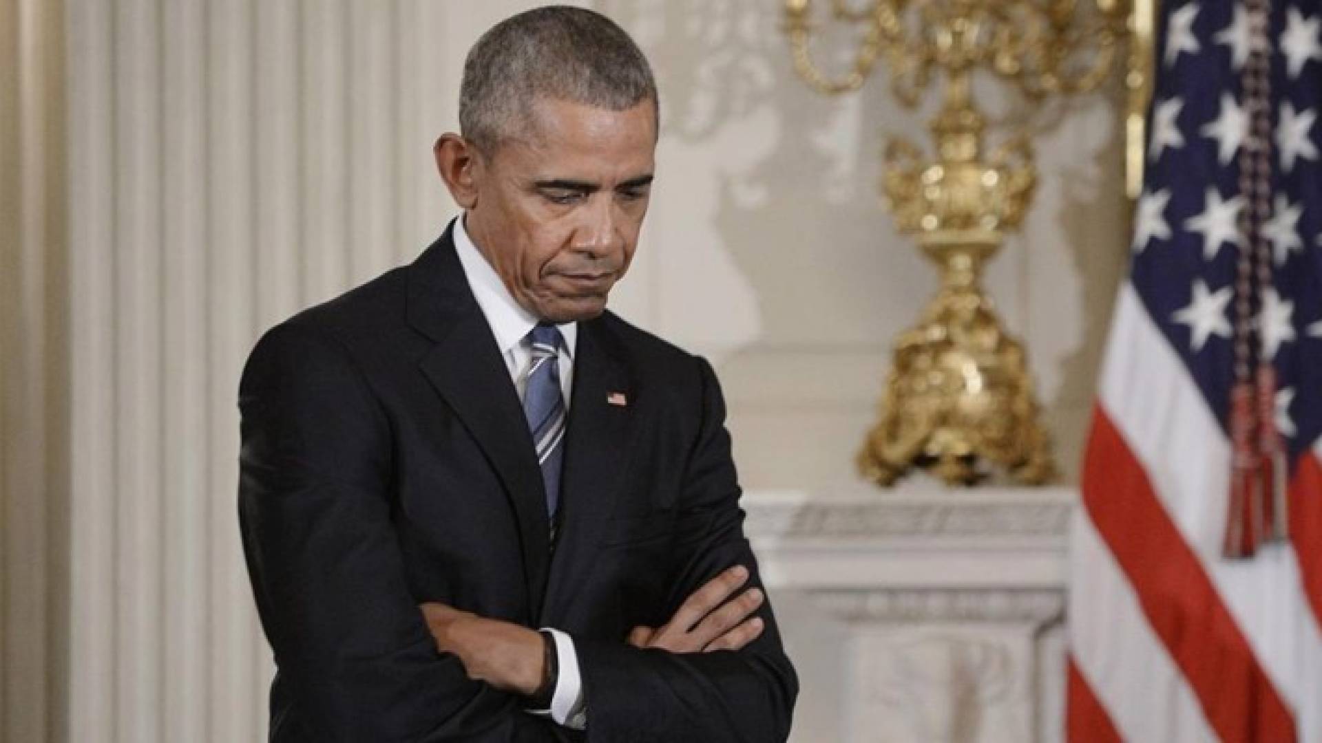 أوباما قرر تخفيف العقوبة عن الجندي الذي سرب معلومات سرية لموقع ويكيليكس