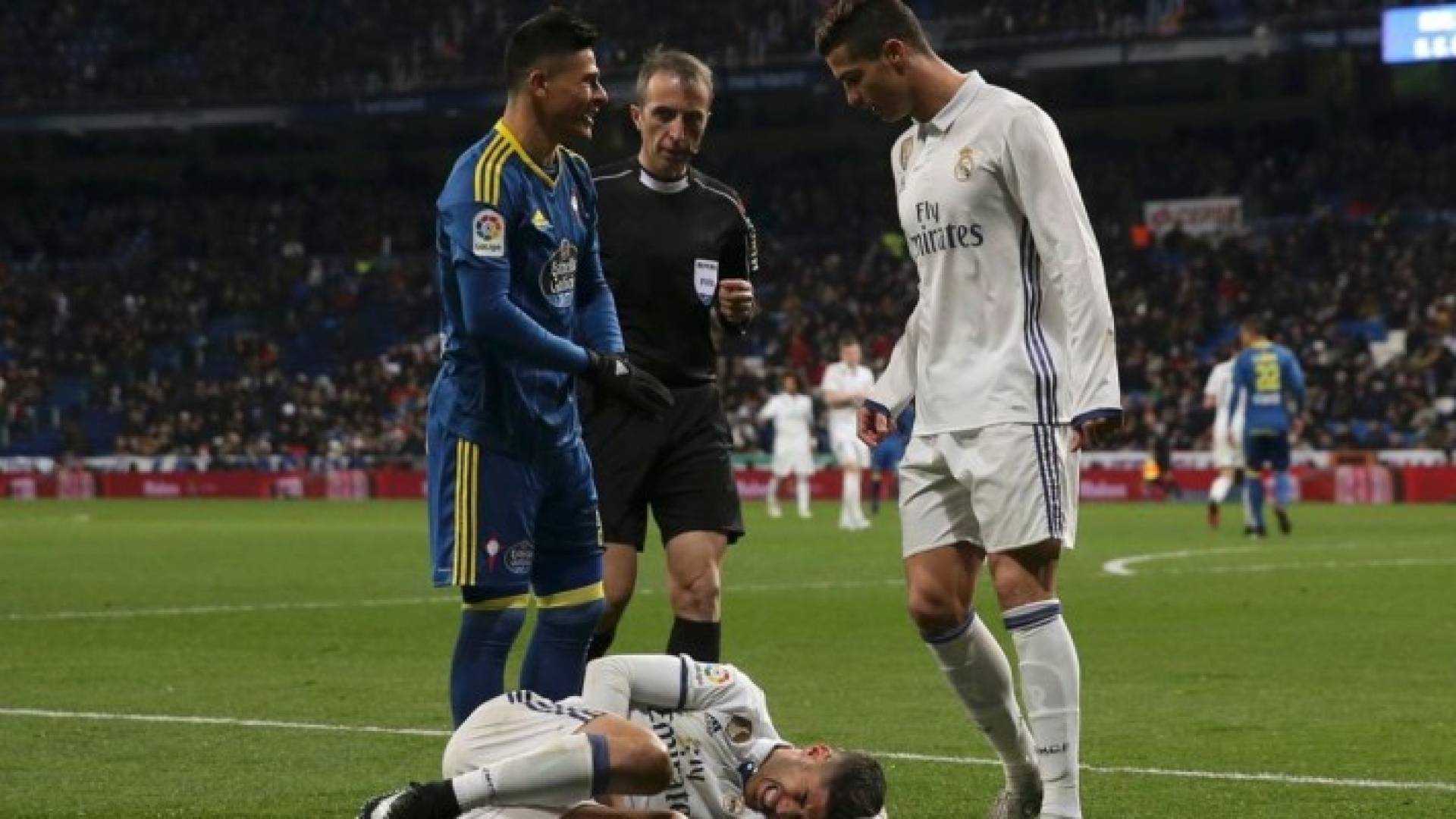 تأتي خسارة ريال مدريد بعد أربعة أيام فقط على سقوطه أمام إشبيلية 1-2 في المرحلة الثامنة عشرة من الدوري الإسباني على يد إشبيلية 1-2