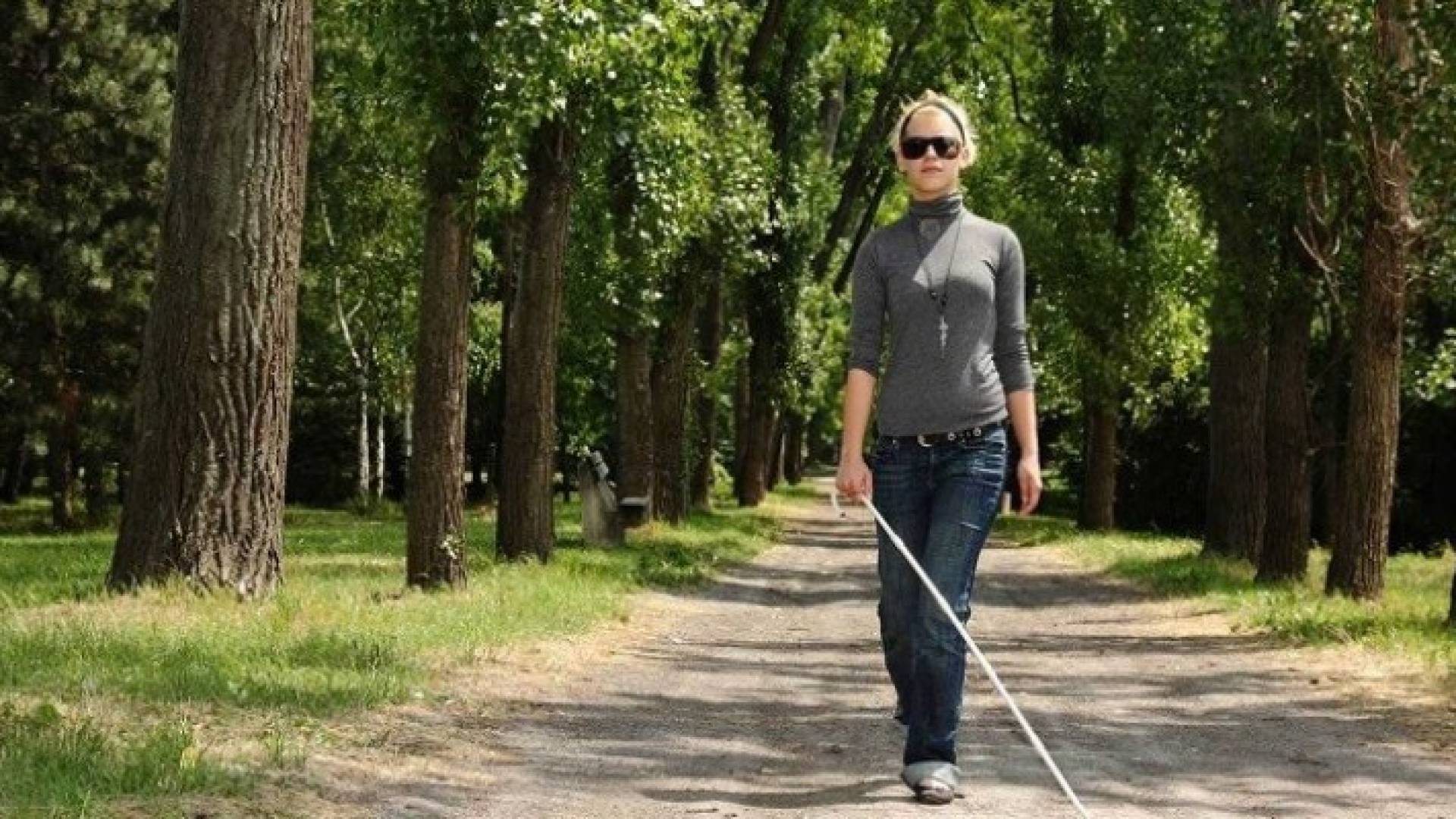 علماء من فنلندا صمموا رادارا محمولا للعميان