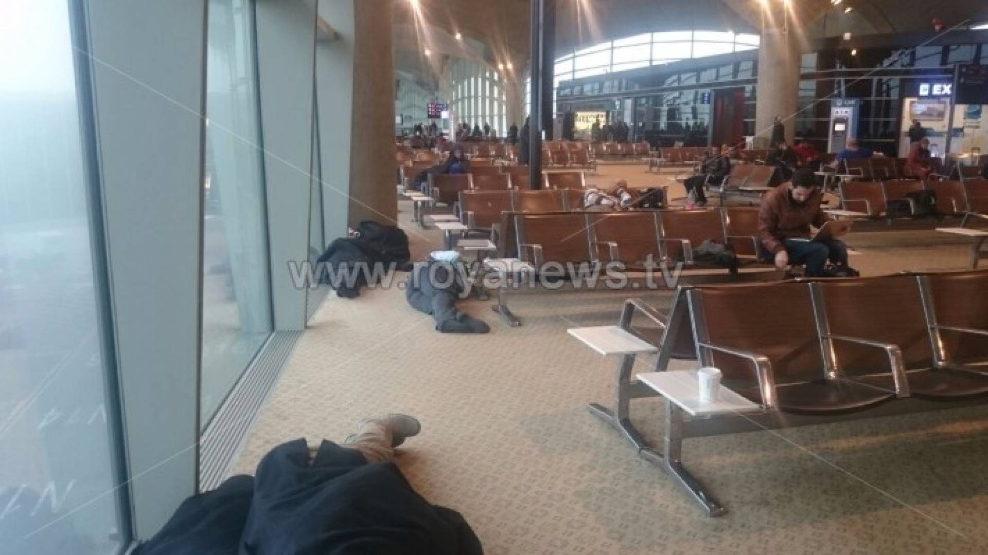 من داخل استراحة المسافرين في مطار الملكة علياء الدولي 