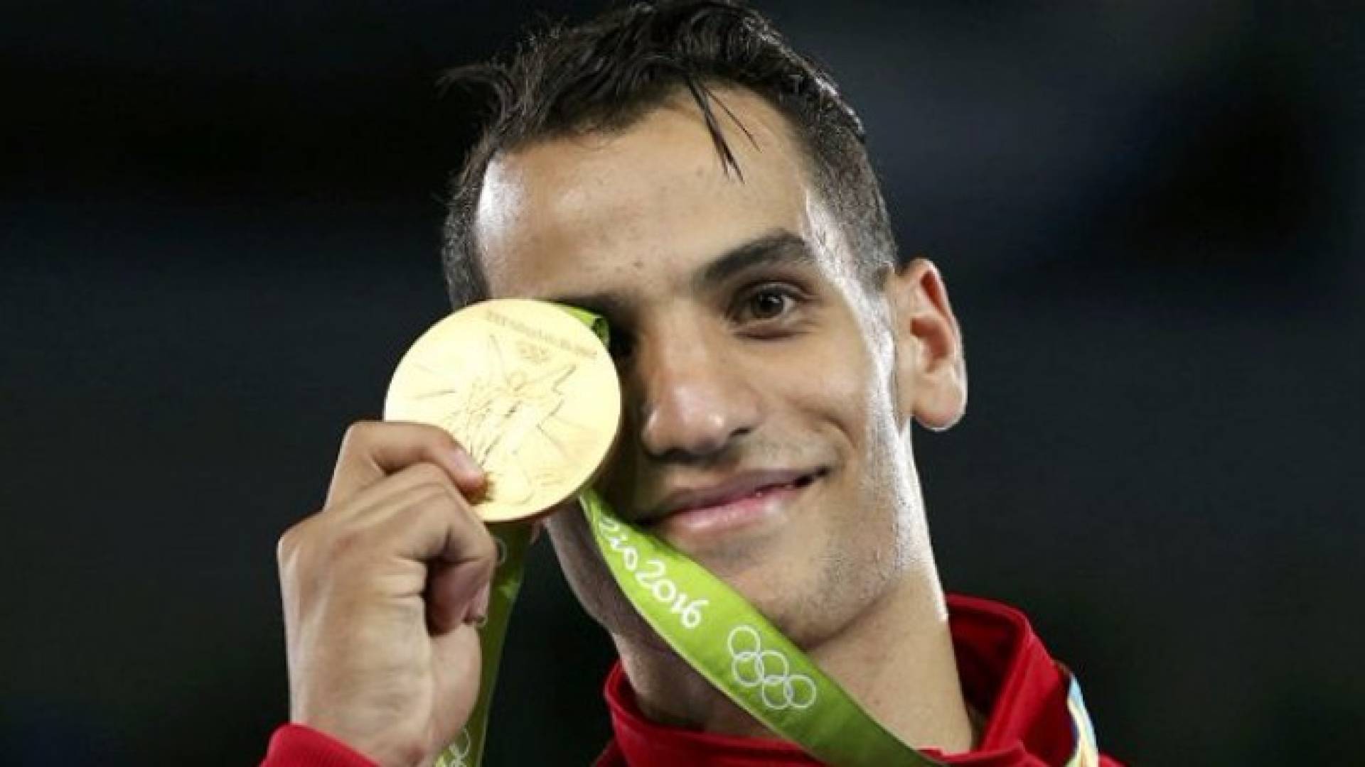 لاعب المنتخب الوطني للتايكواندو احمد ابو غوش