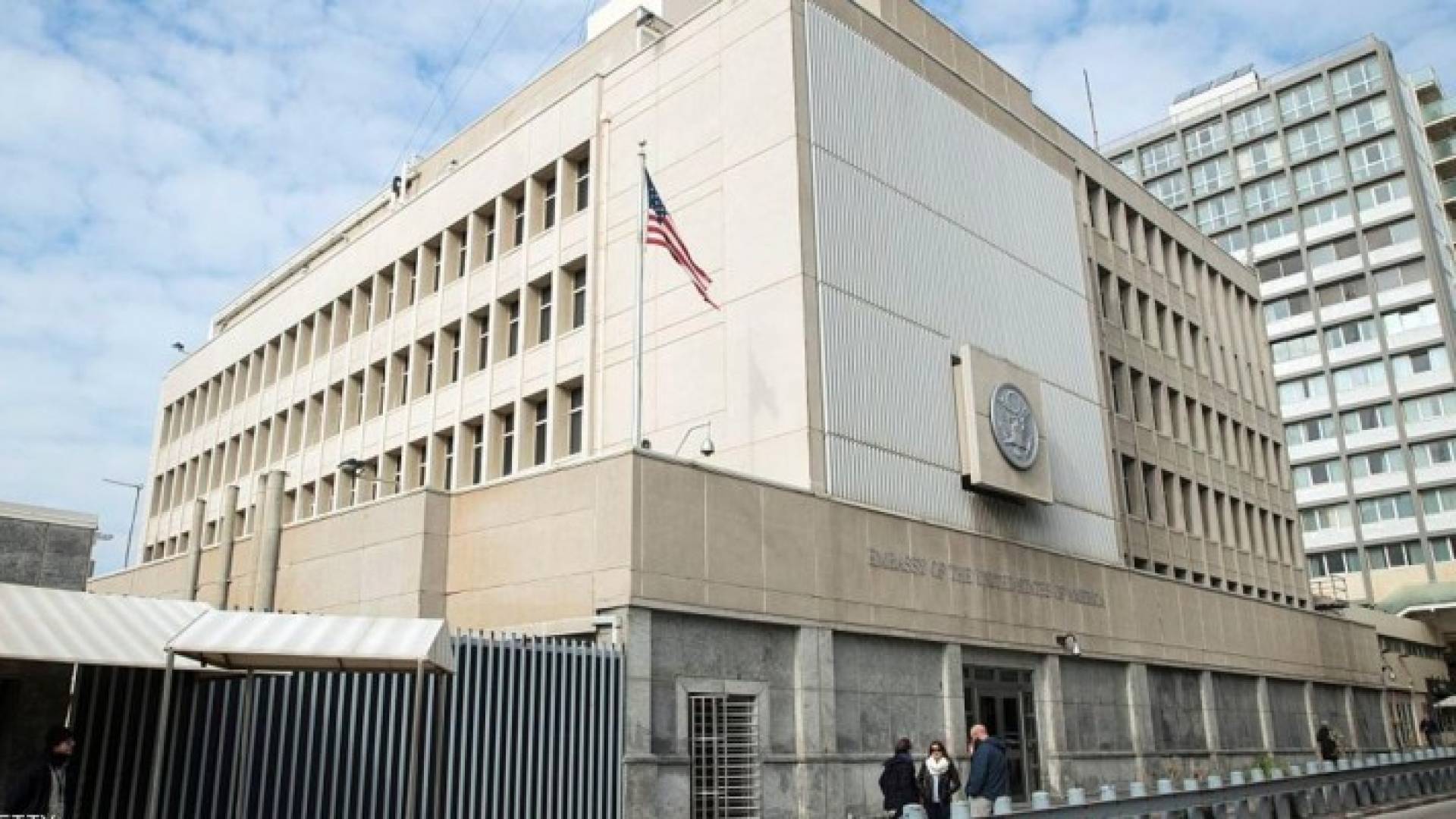 مبنى السفارة الأميركية في مدينة تل أبيب