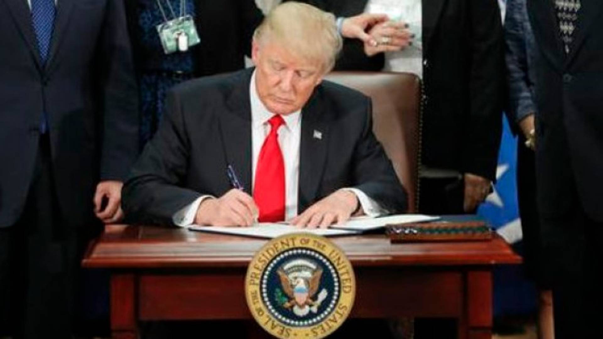 الرئيس الأمريكي دونالد ترامب 