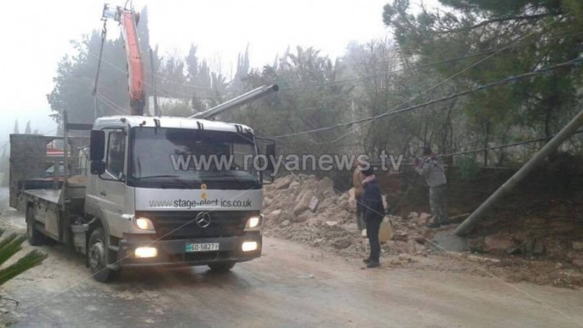 شركة الكهرباء خلال اعادة التيار الذي انقطع