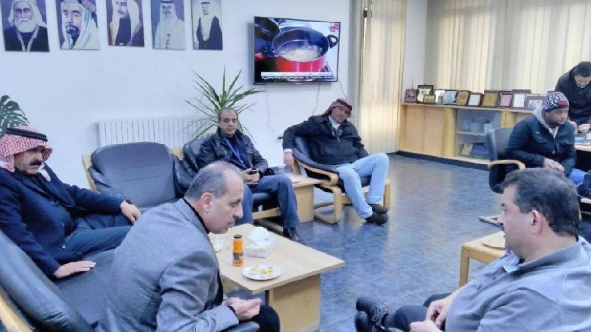 زيارة وزير البلديات وليد المصري لبلدية السلط الكبرى