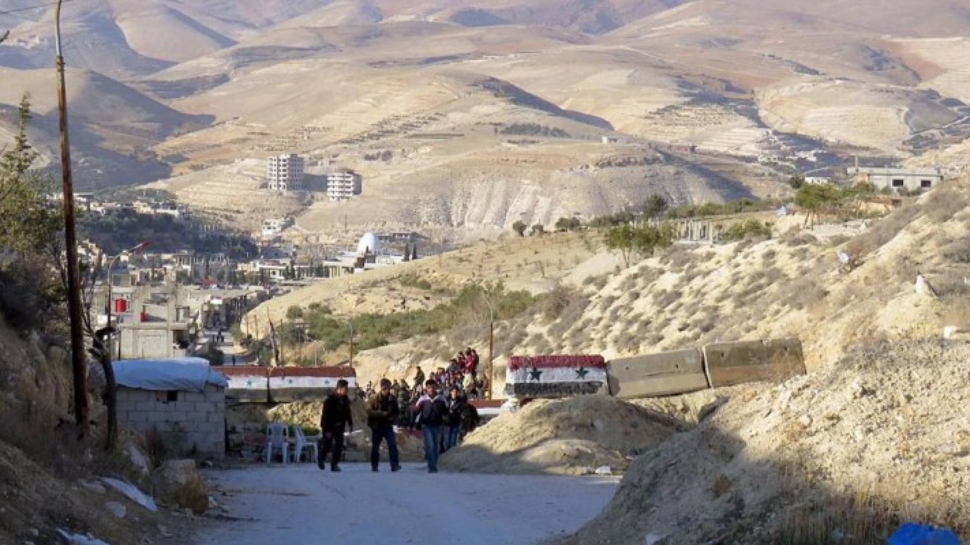 نقطة تفتيش تابعة للجيش السوري في منطقة وادي بردى