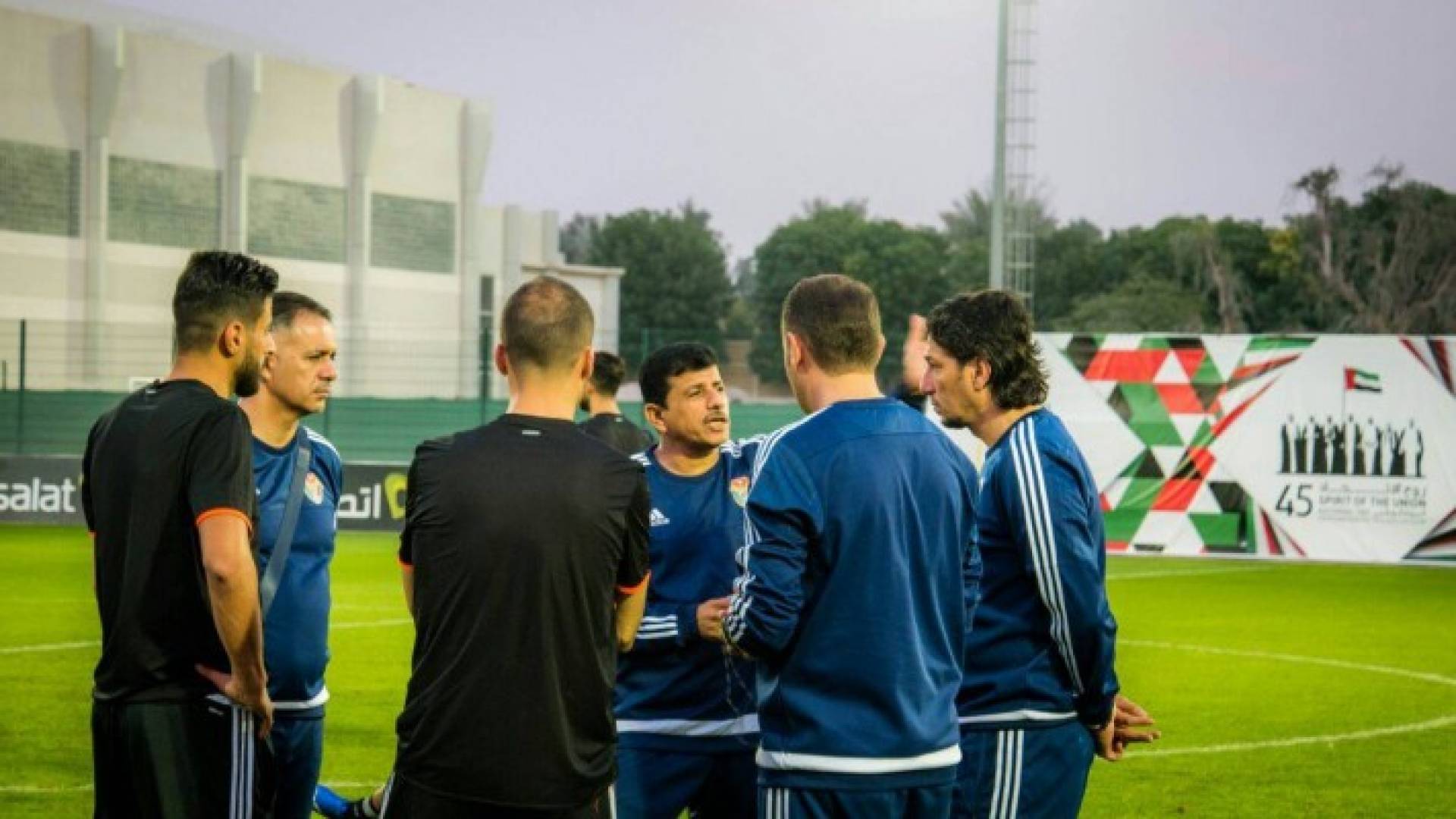 الجهاز الاداري للمنتخب الوطني