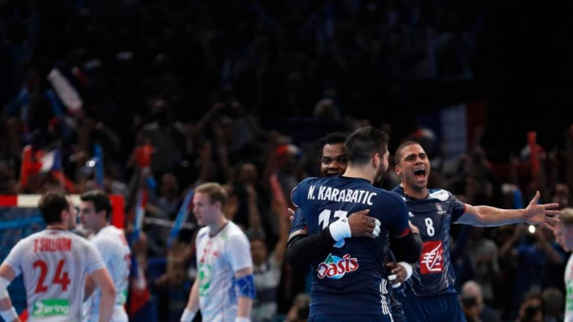 المنتخب الفرنسي أنهى المباراة بفارق مريح