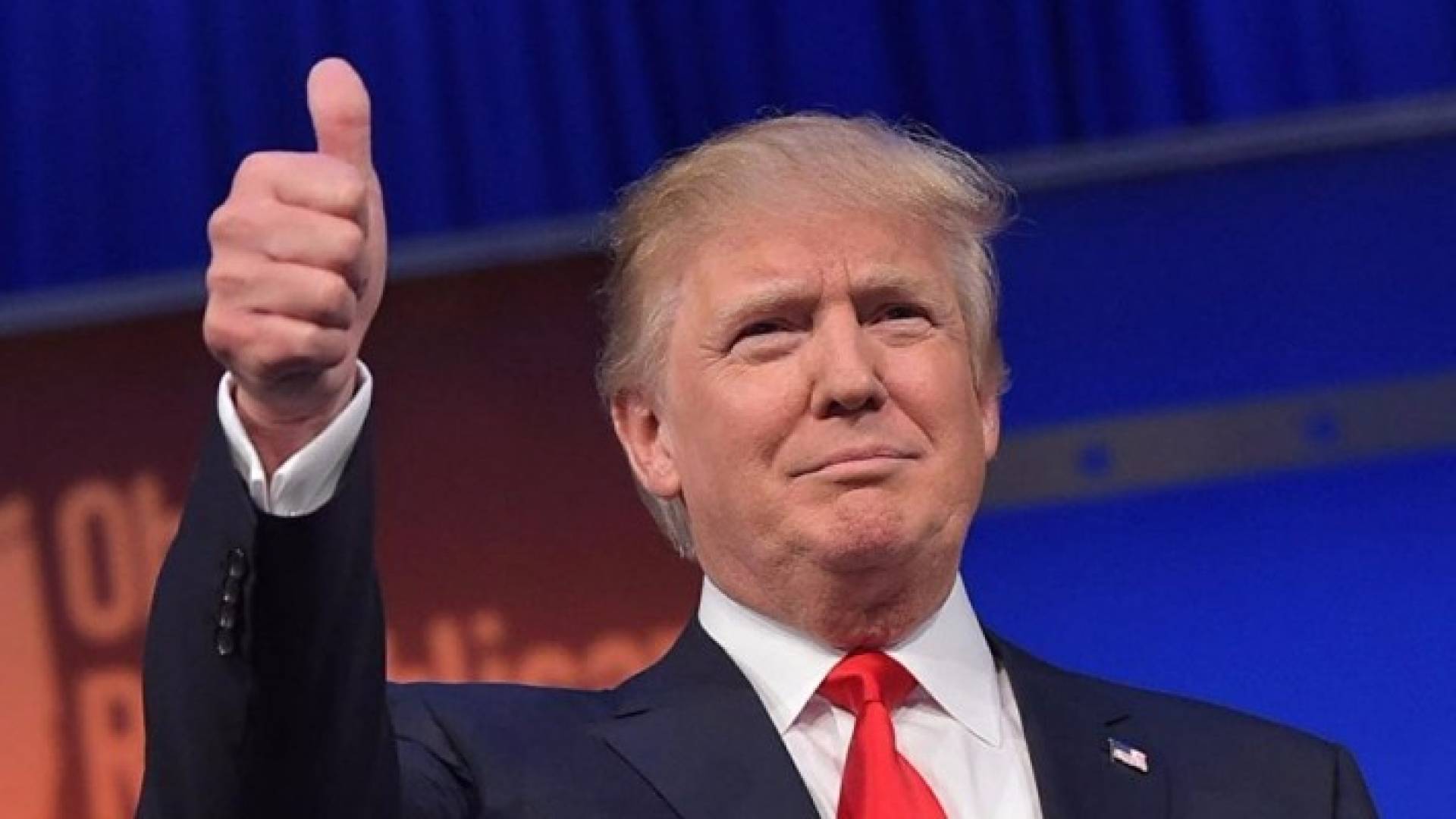 اعفاء حملة البطاقة الخضراء من حظر السفر