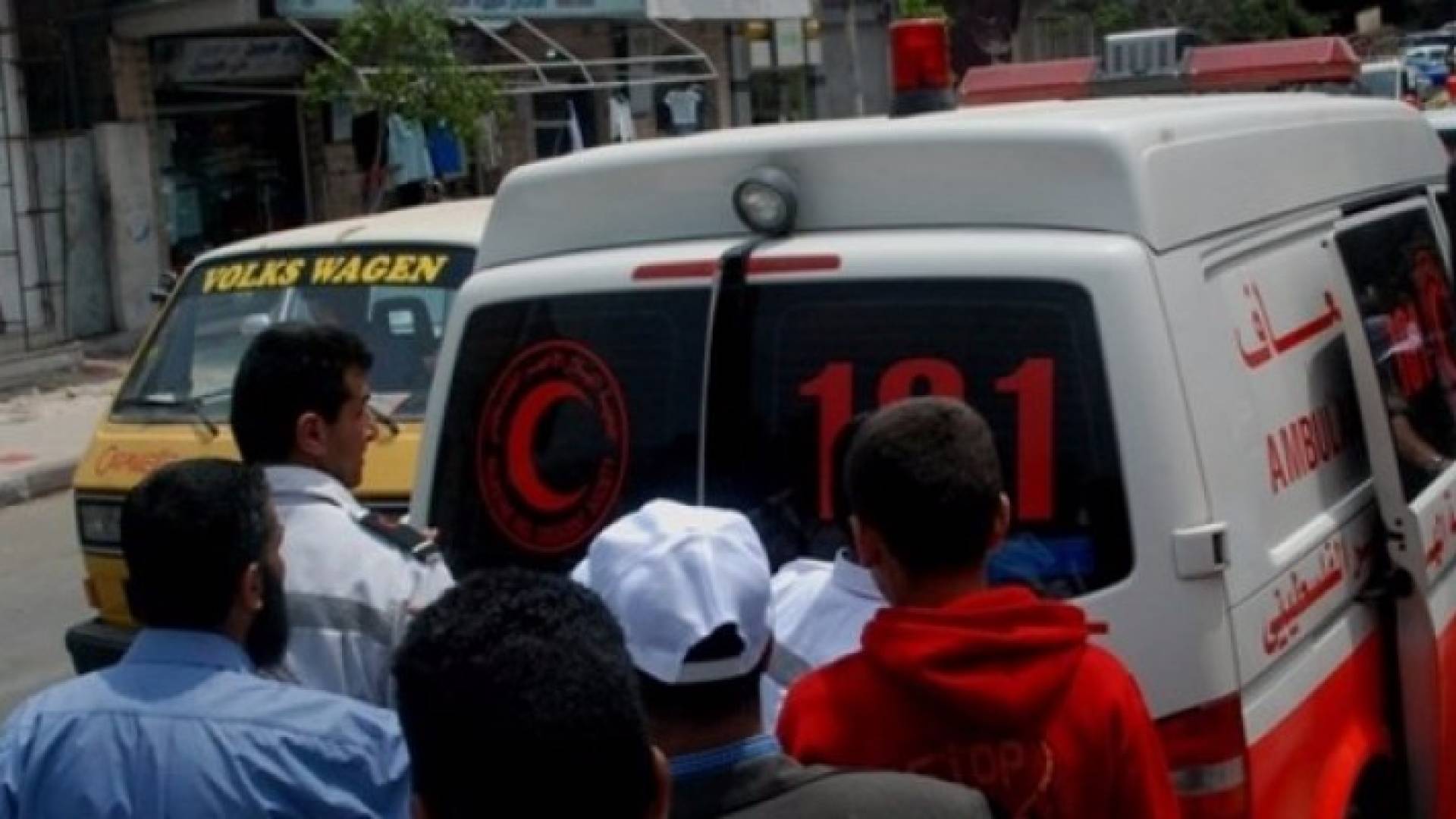 مركبة إسعاف فلسطينية 