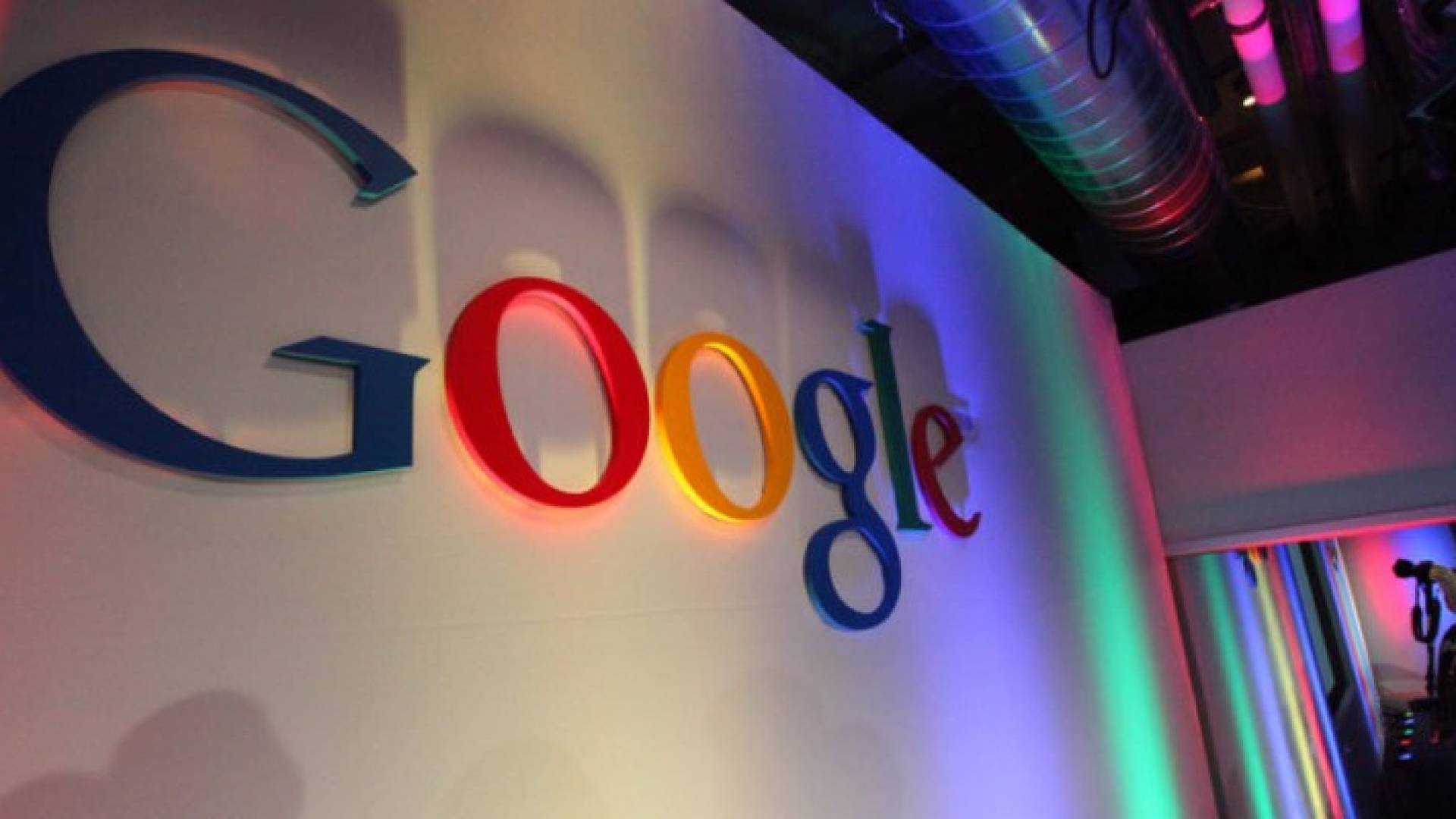 جوجل تنشئ صندوق أزمة بـ 4 ملايين دولار لدعم قضية الهجرة بعد قرار ترامب