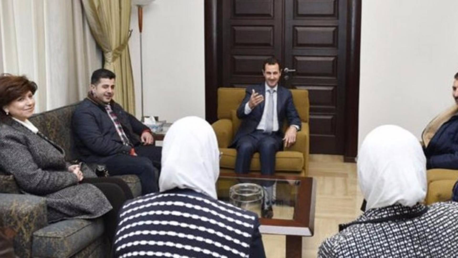 صورة نشرتها سانا للأسد خلال لقاء "صناعيين من دمشق وريفها".