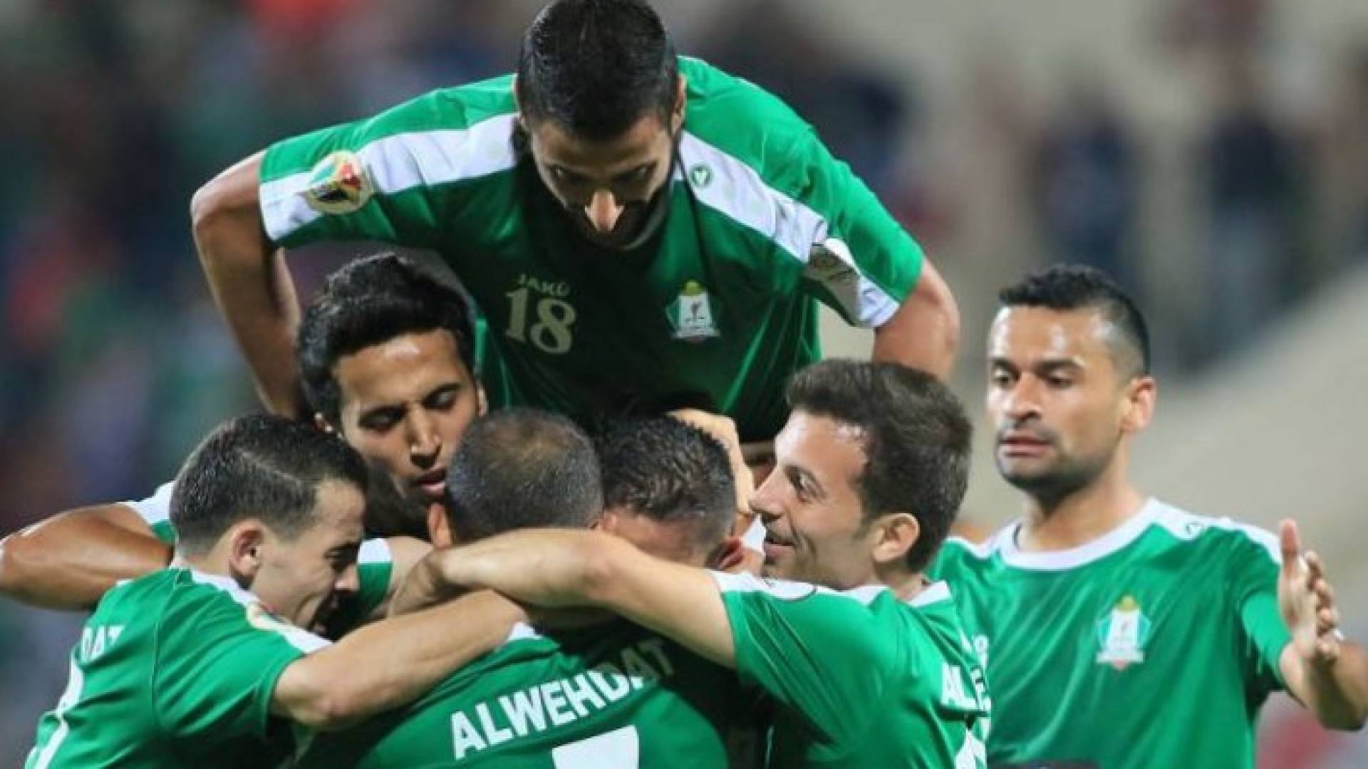 لاعبو الوحدات 