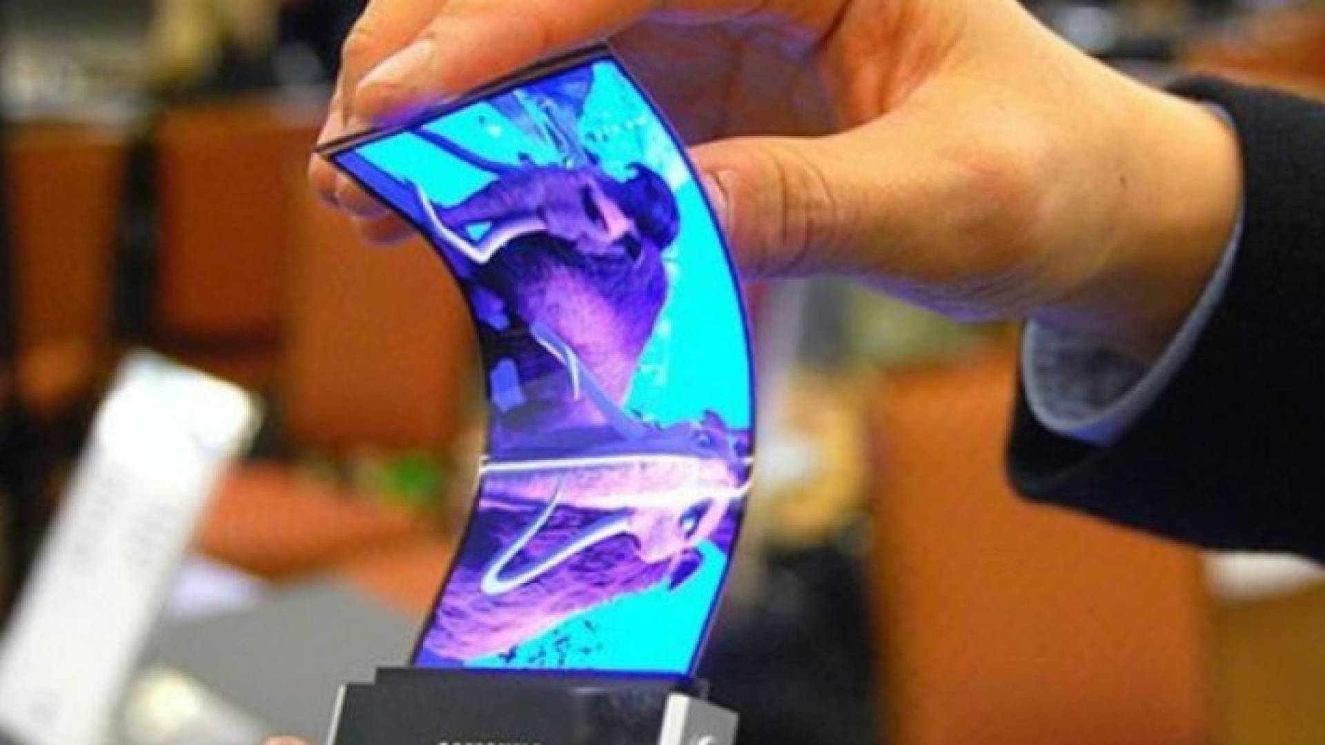 سامسونج تطلق هواتف جديدة قابلة للطي 