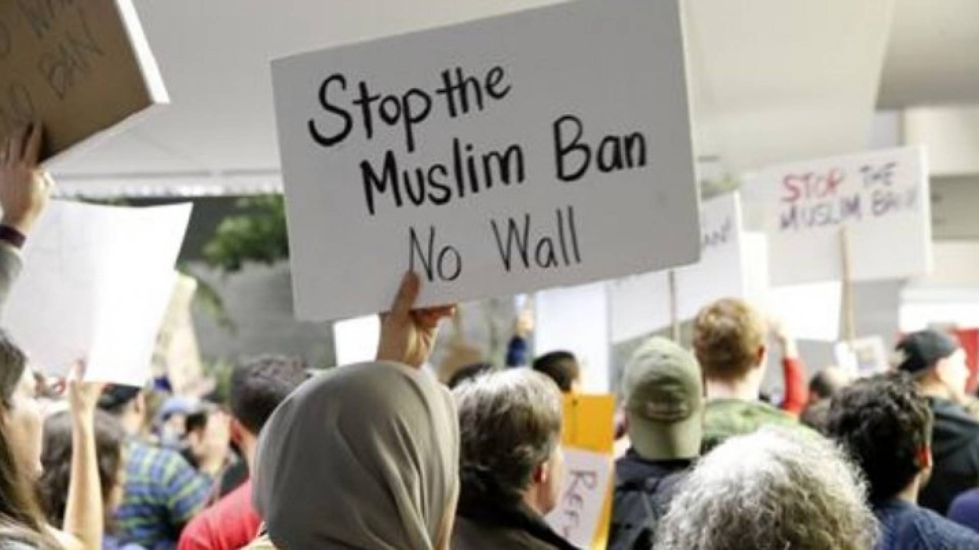 واشنطن لا تنوي إضافة دول أخرى لقائمة حظر الدخول