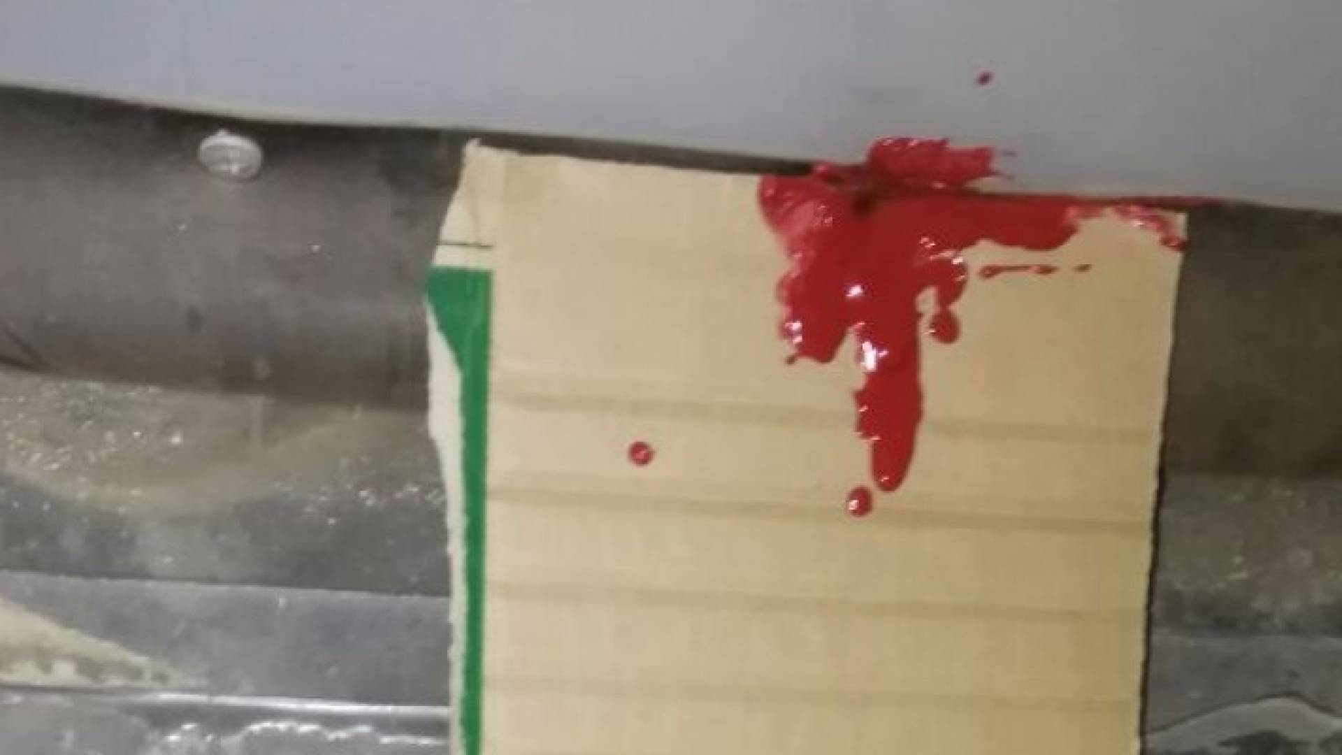 الجمارك الأردنية تضبط 15 طن من مادة الشاي منتهية الصلاحية في أحد المصانع