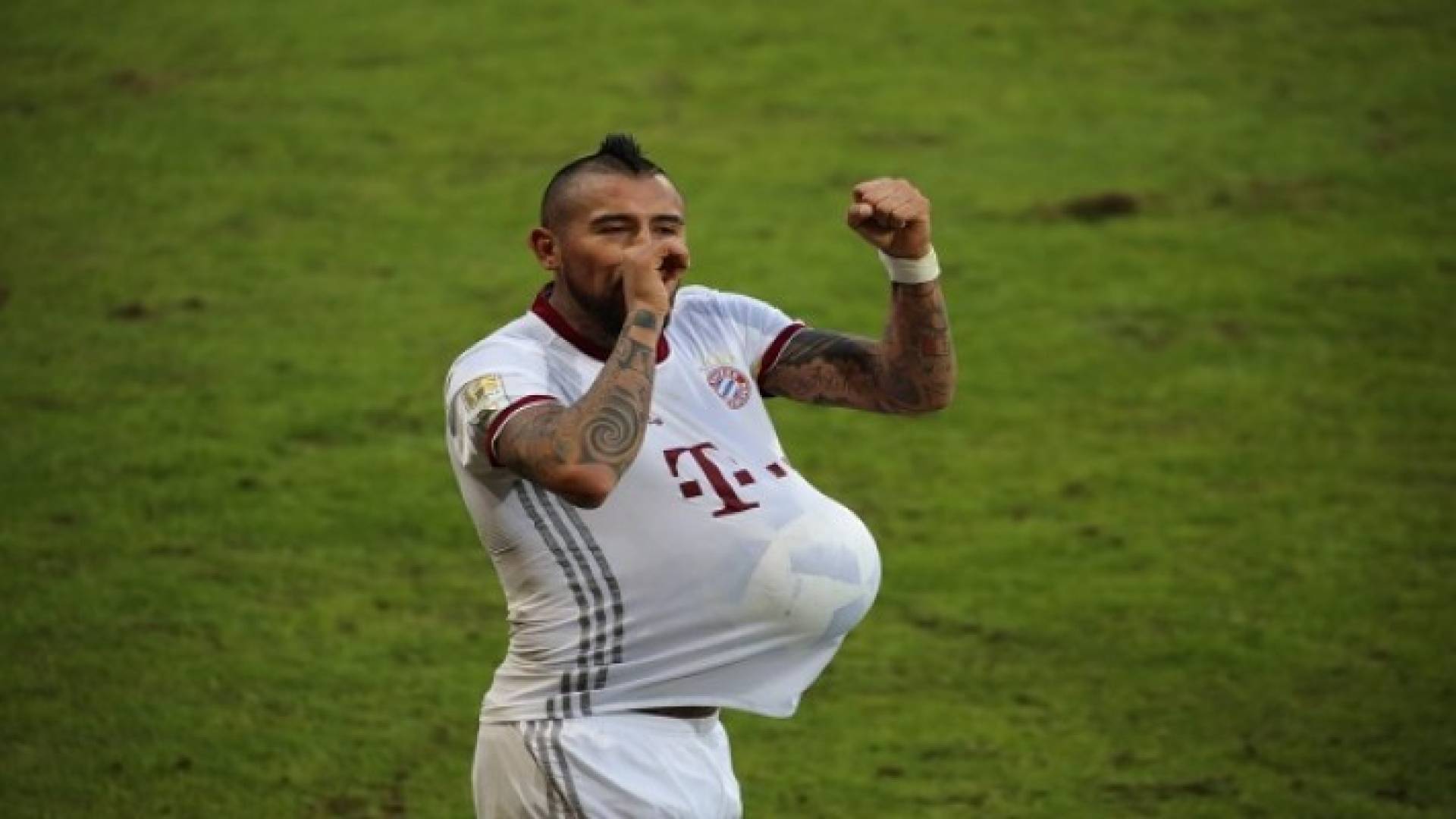 أرتورو فيدال لاعب بايرن ميونخ الألماني