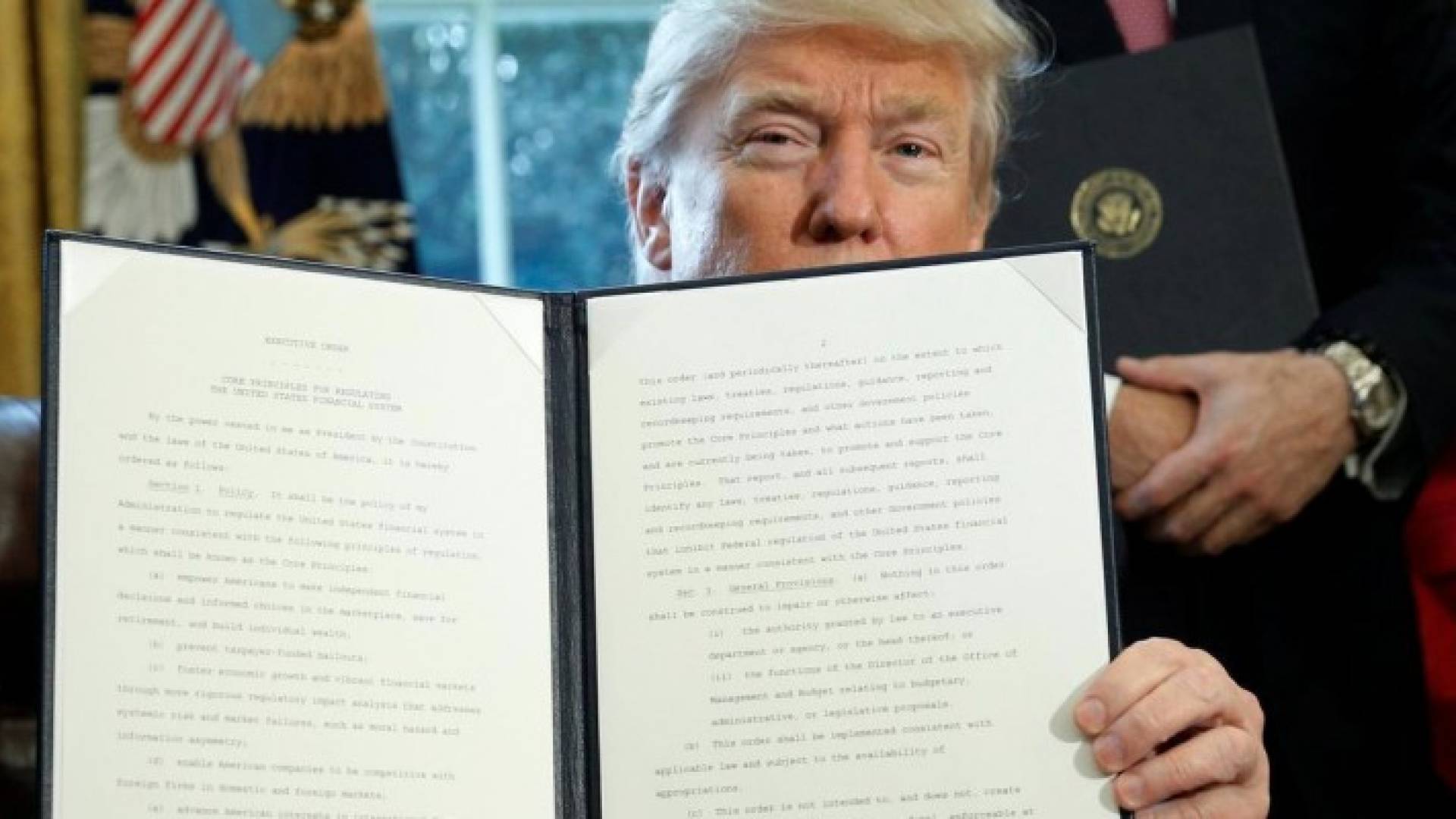 الرئيس الامريكي دونالد ترامب