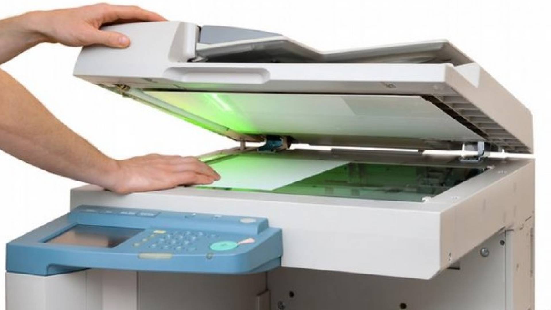 تتم الطباعة باستخدام الضوء ثم يتم مسح المادة المطبوعة باستخدام الحرارة