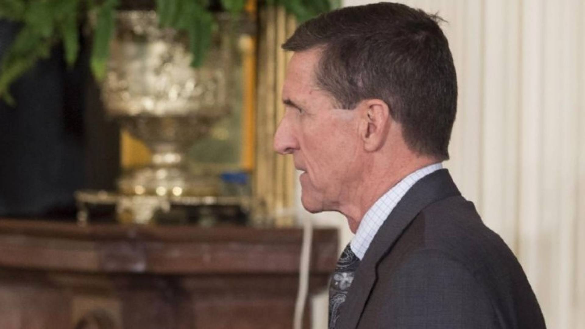 مستشار الأمن القومي المستقيل مايكل فلين.