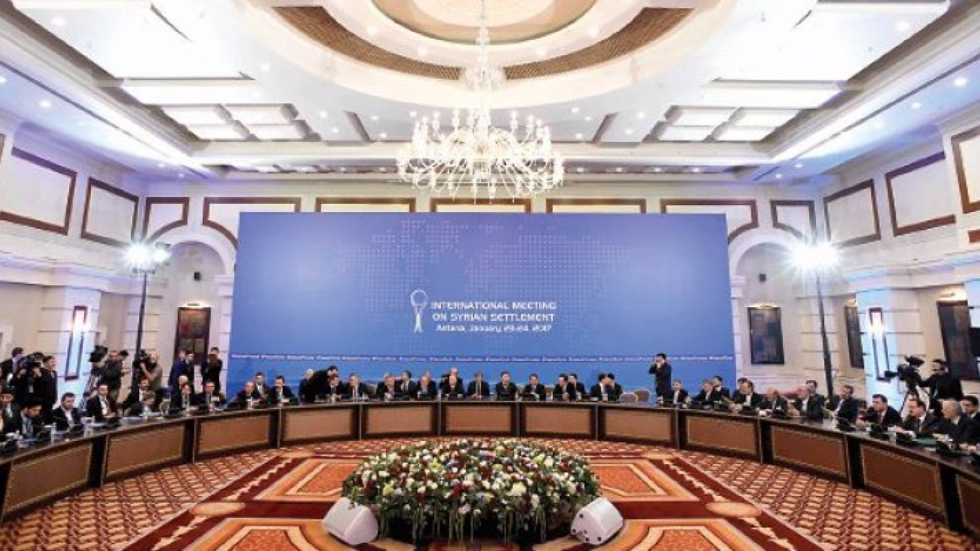 من المحادثات