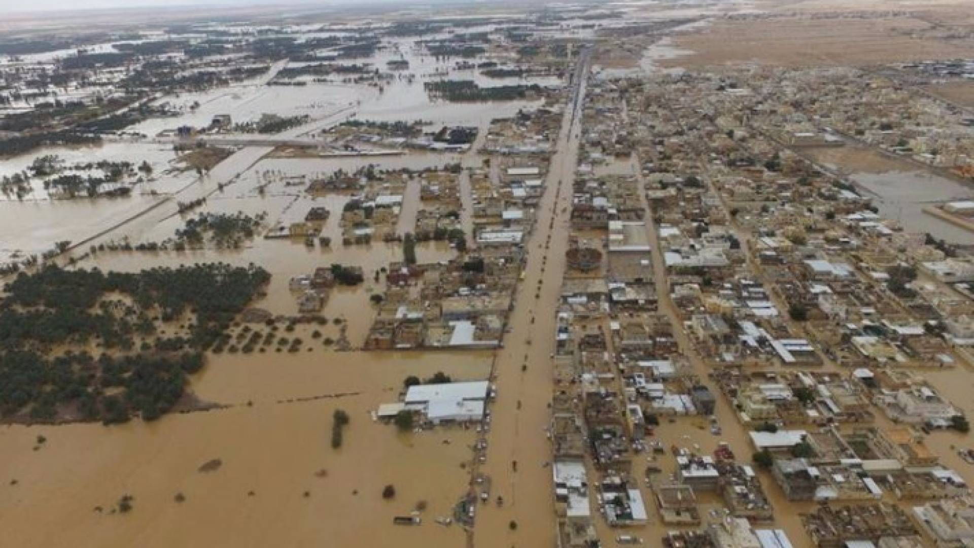  بدت شوارع المدينة خالية من السكان