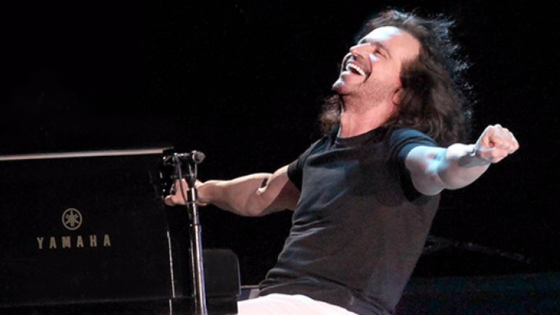 الموسيقار العالمي ياني 