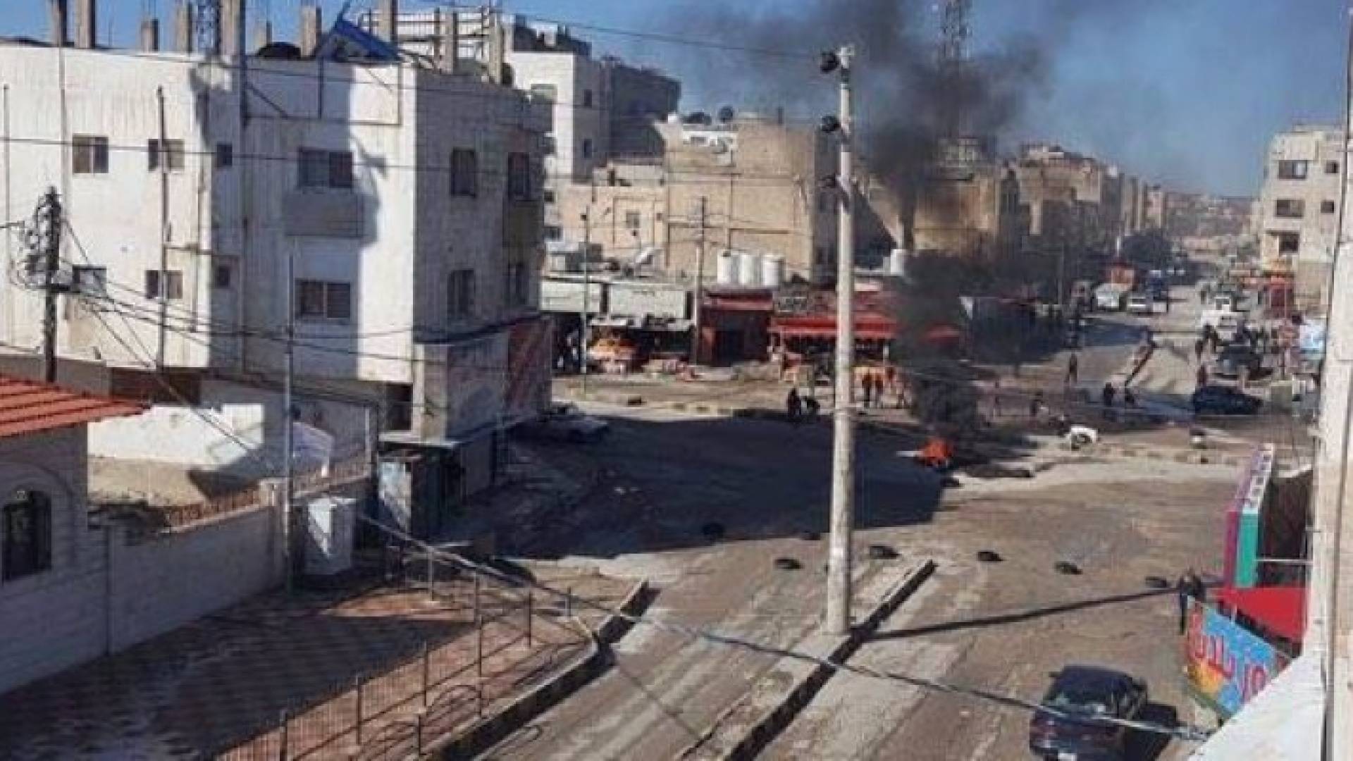 جانب من أعمال الشغب 