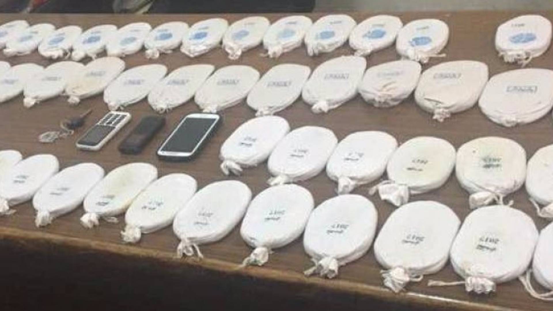 جانب من المضبوطات 