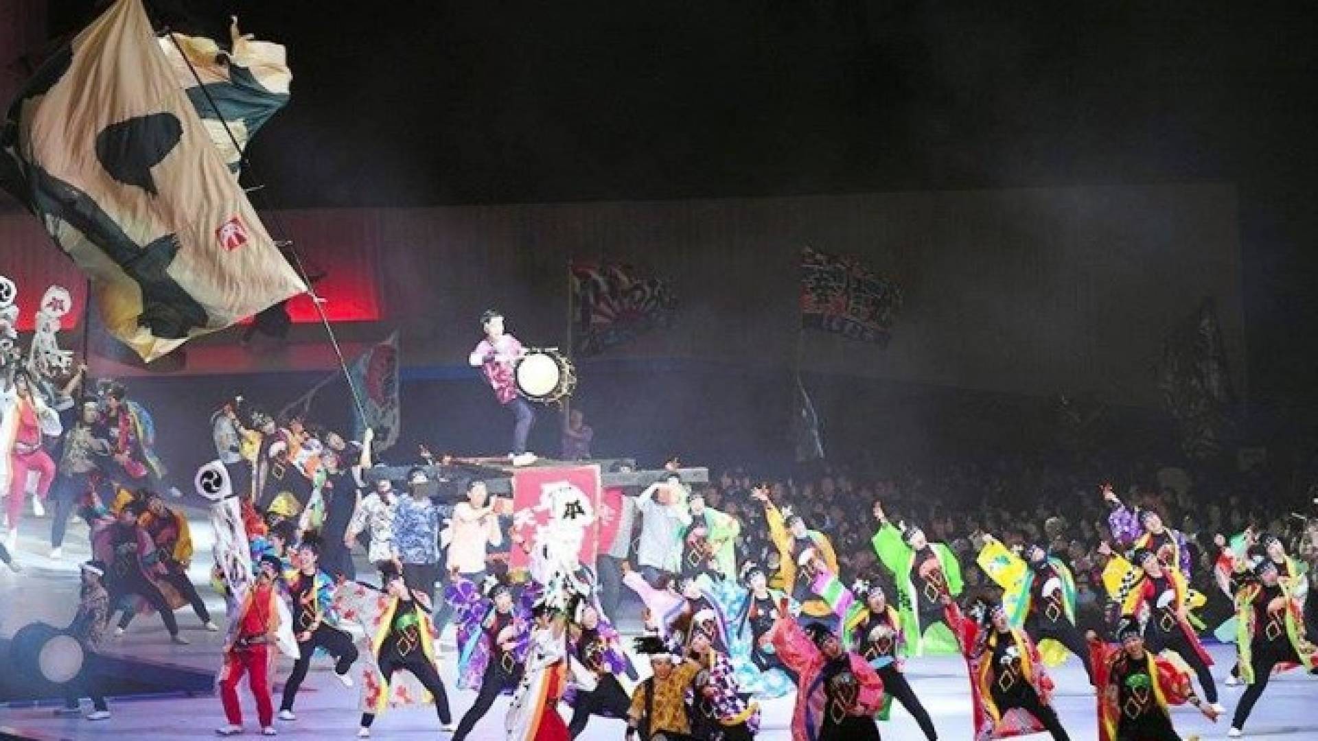 جانب من الافتتاح 