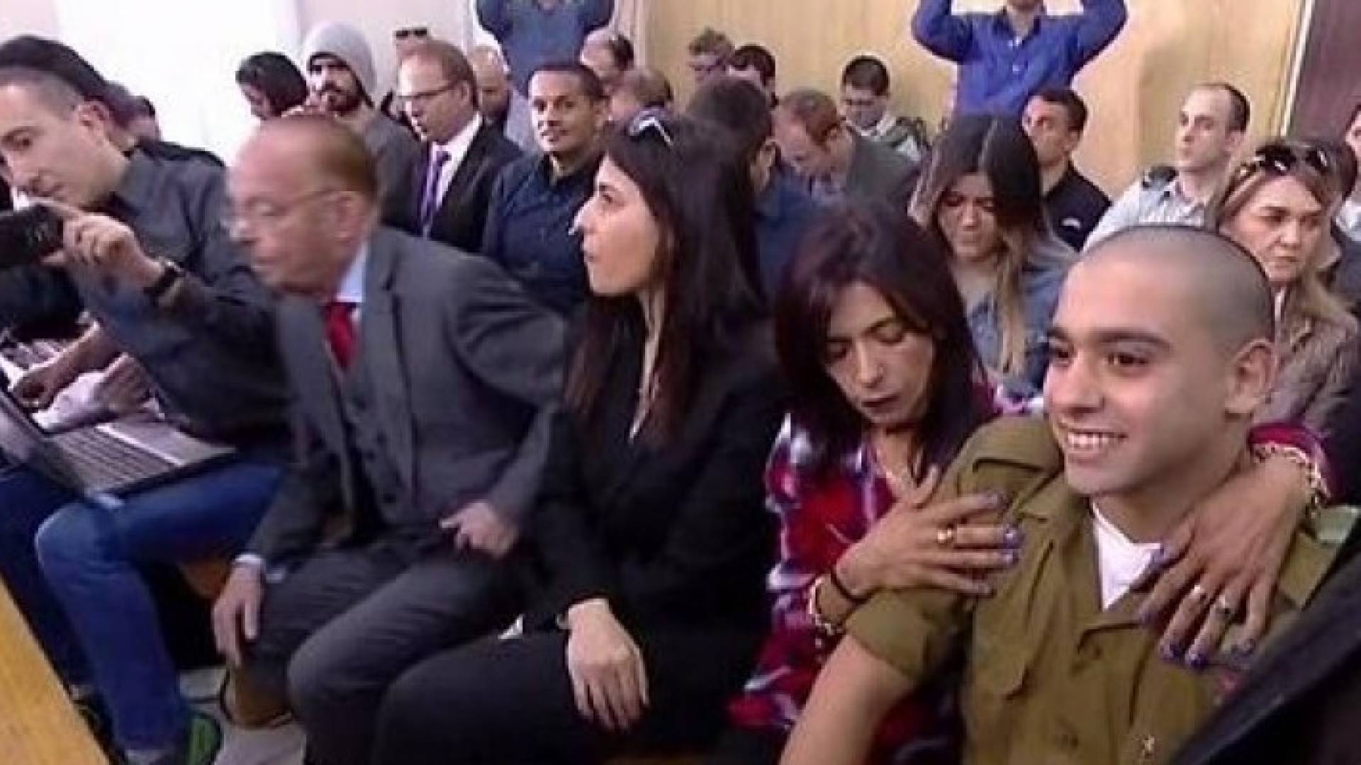 السجن 18 شهرا للجندي ازاريا