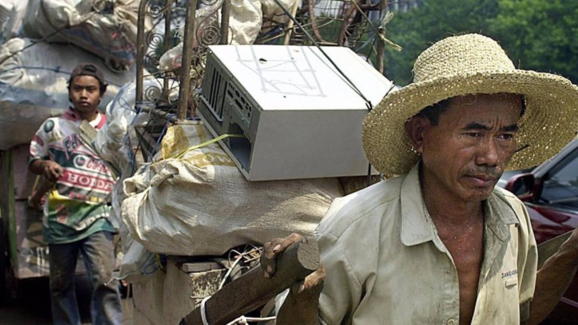 93 مليون إندونيسي يعيشون تحت خط الفقر