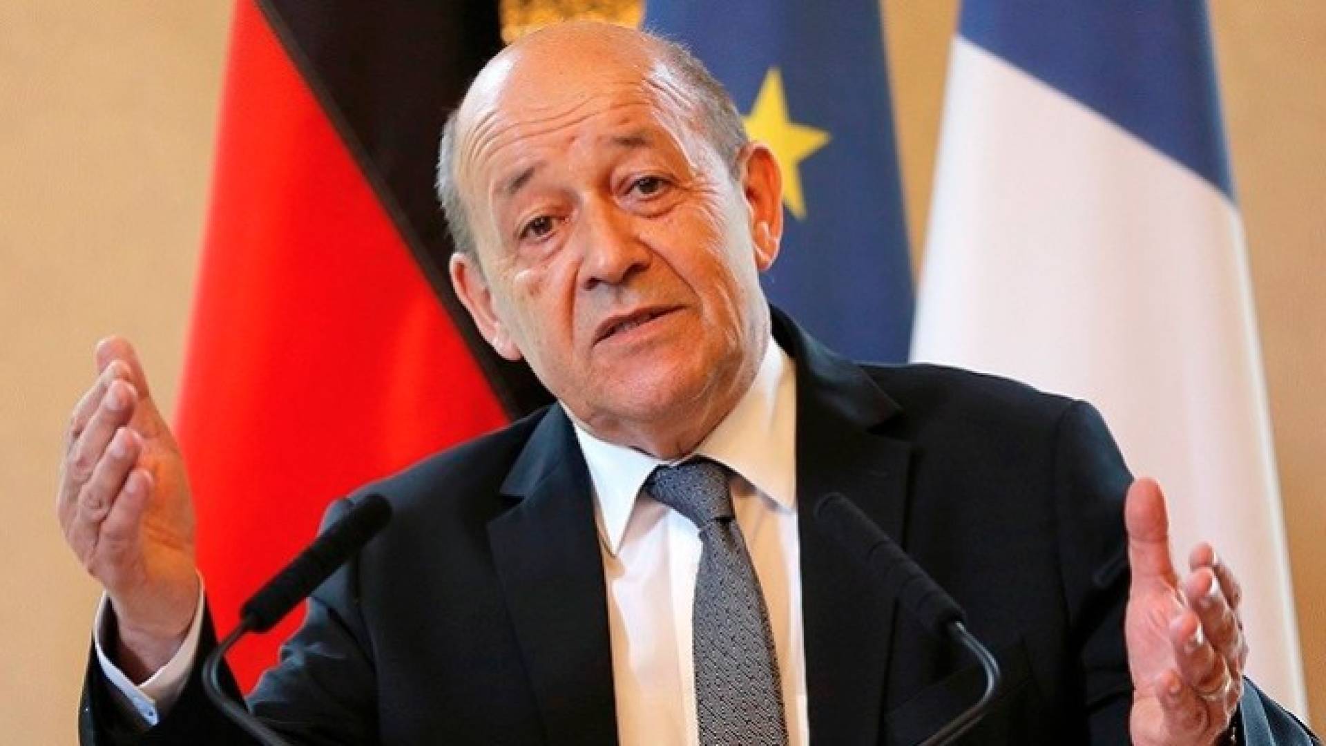 وزير الدفاع الفرنسي جان إيف لودريان