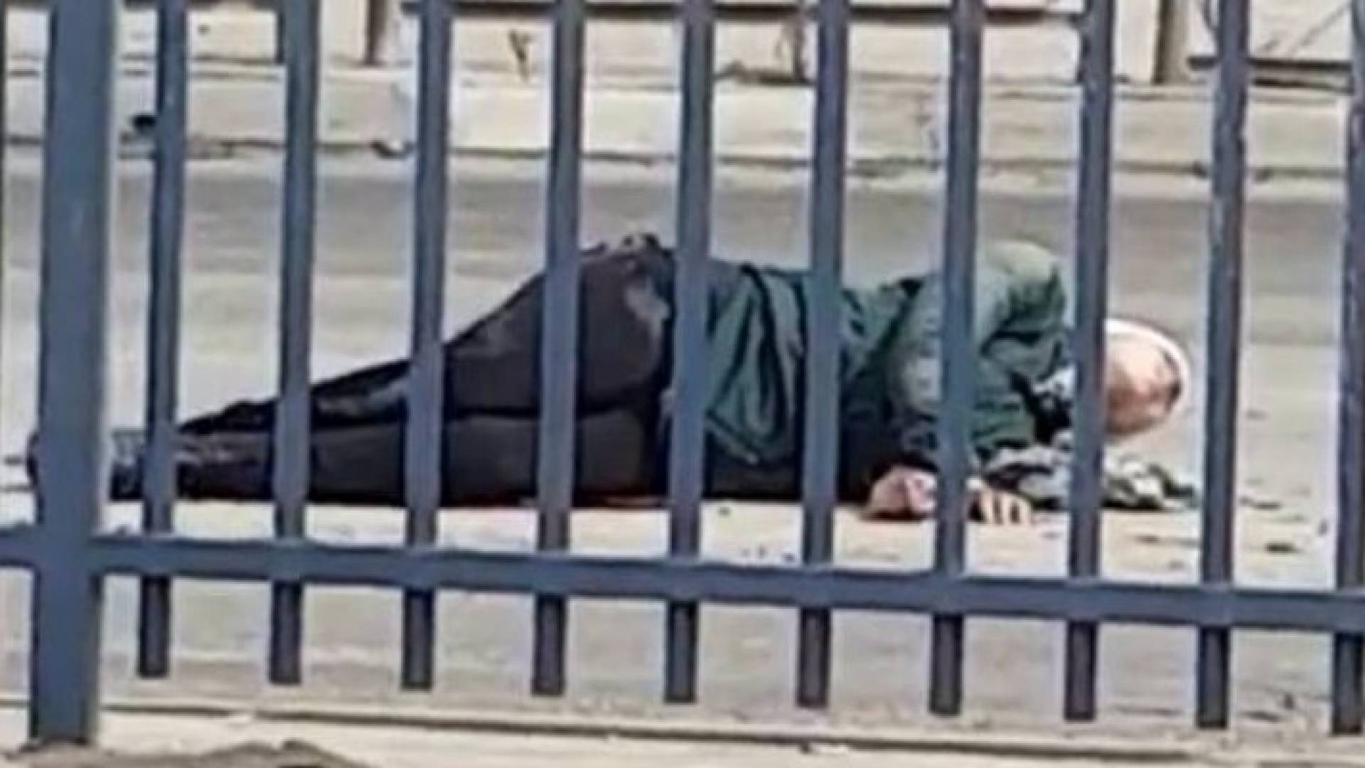 الاحتلال يطلق النار على سيدة فلسطينية عند حاجز عسكري