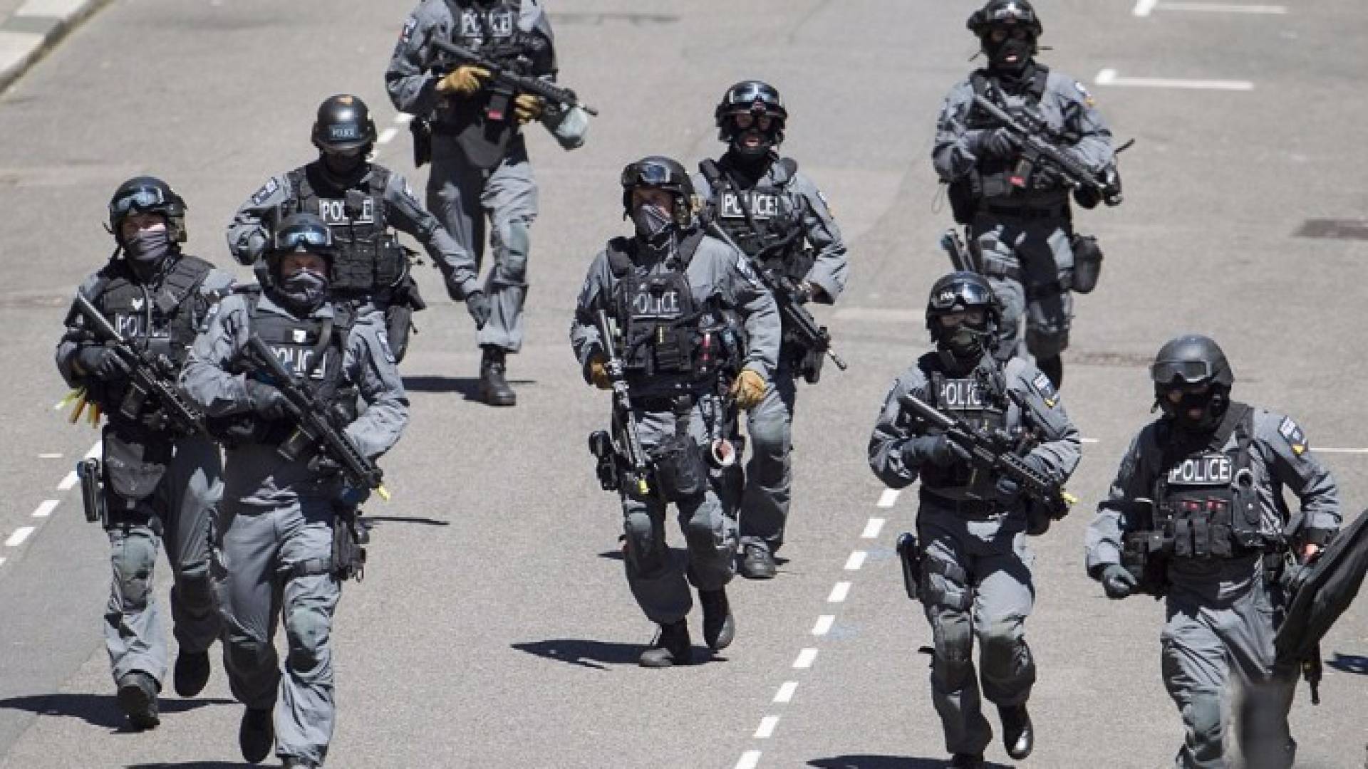 جنود بوحدة مكافحة الإرهاب البريطانية - ارشيف