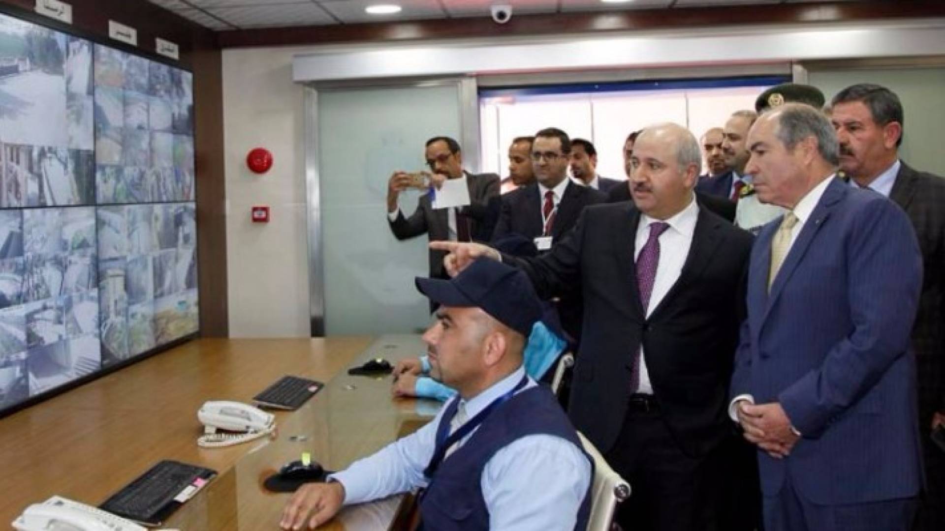  الملقي يفتتح مركز السيطرة وادارة العمليات في قطاع المياه