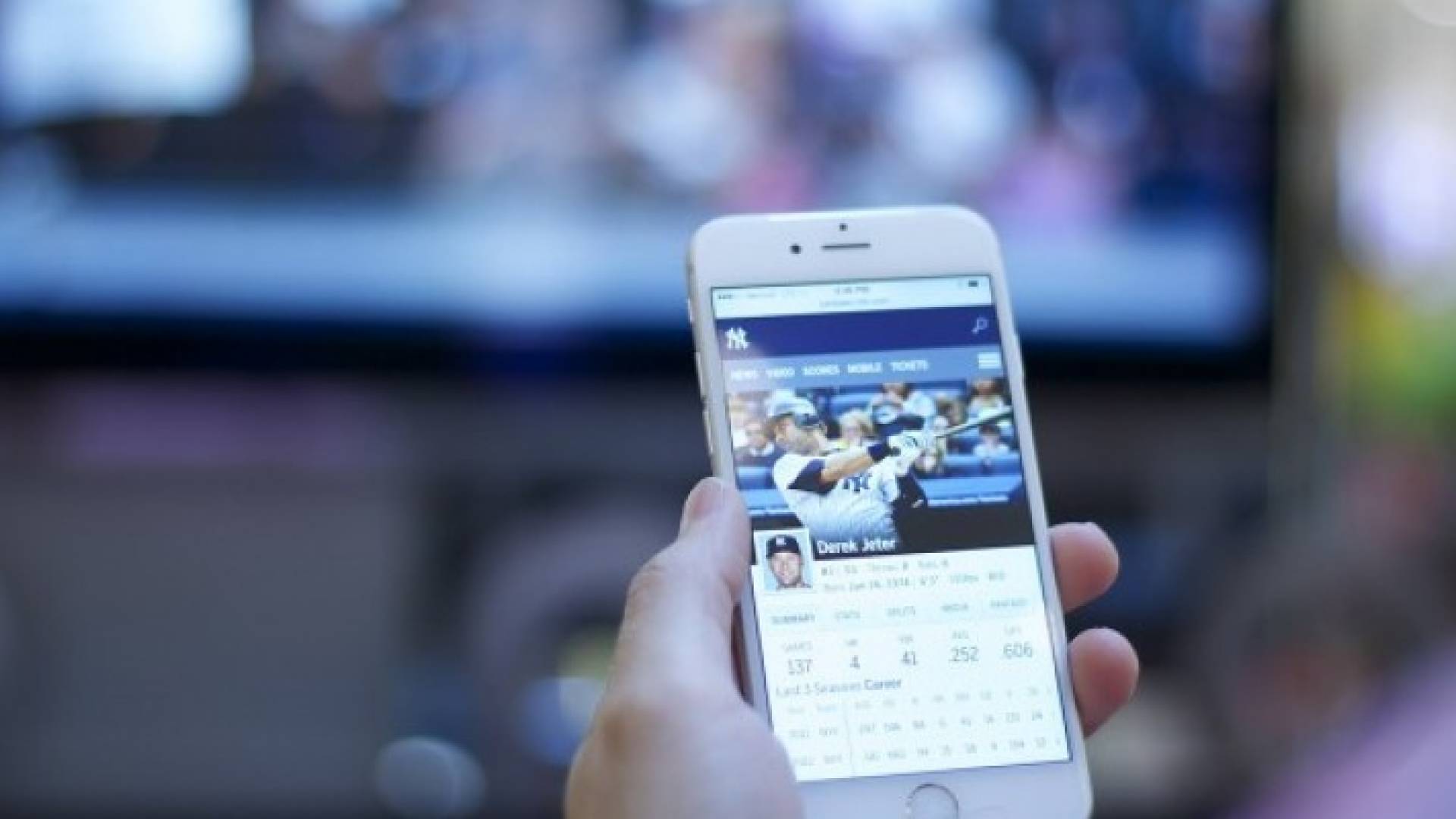 فيسبوك تطلق تطبيق فيديو على شاشات سامسونج الذكية