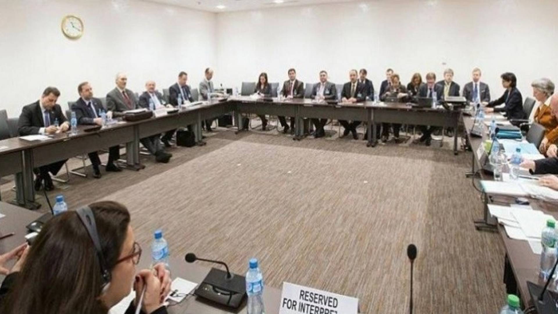 صورة من مؤتمر جنيف