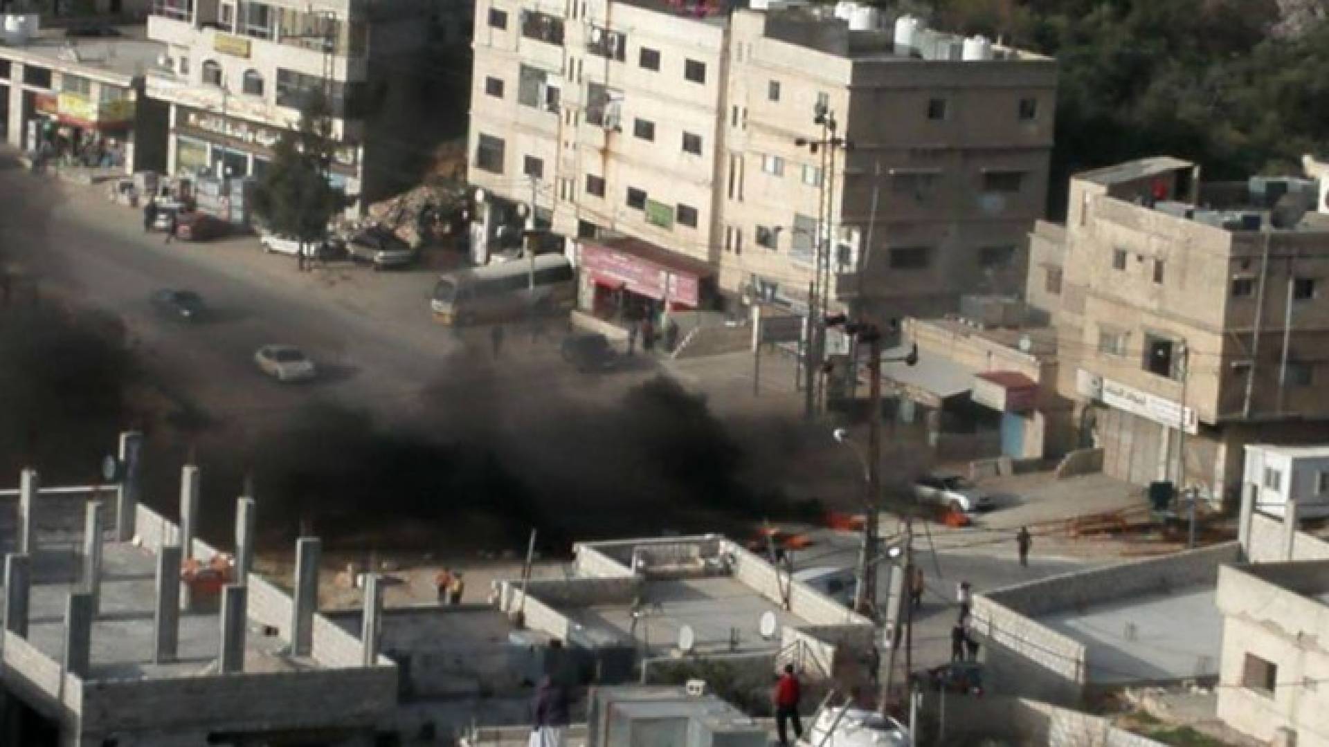 الصور من صفحات ناشطين على مواقع التواصل الاجتماعي