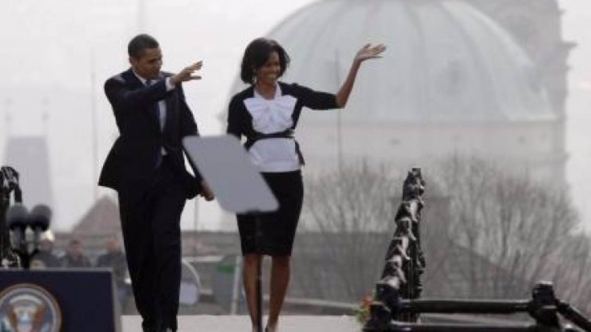 اوباما وزوجته