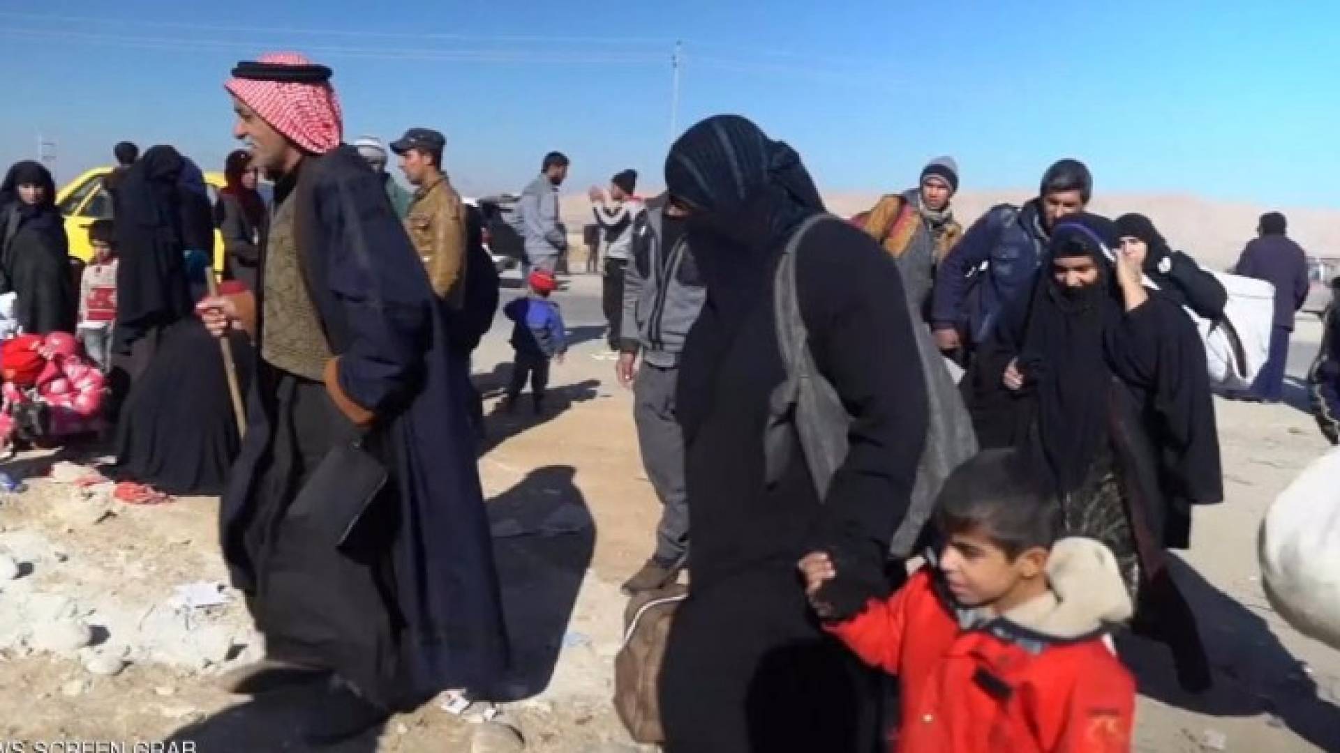 فرار عشرات الآلاف من غربي الموصل