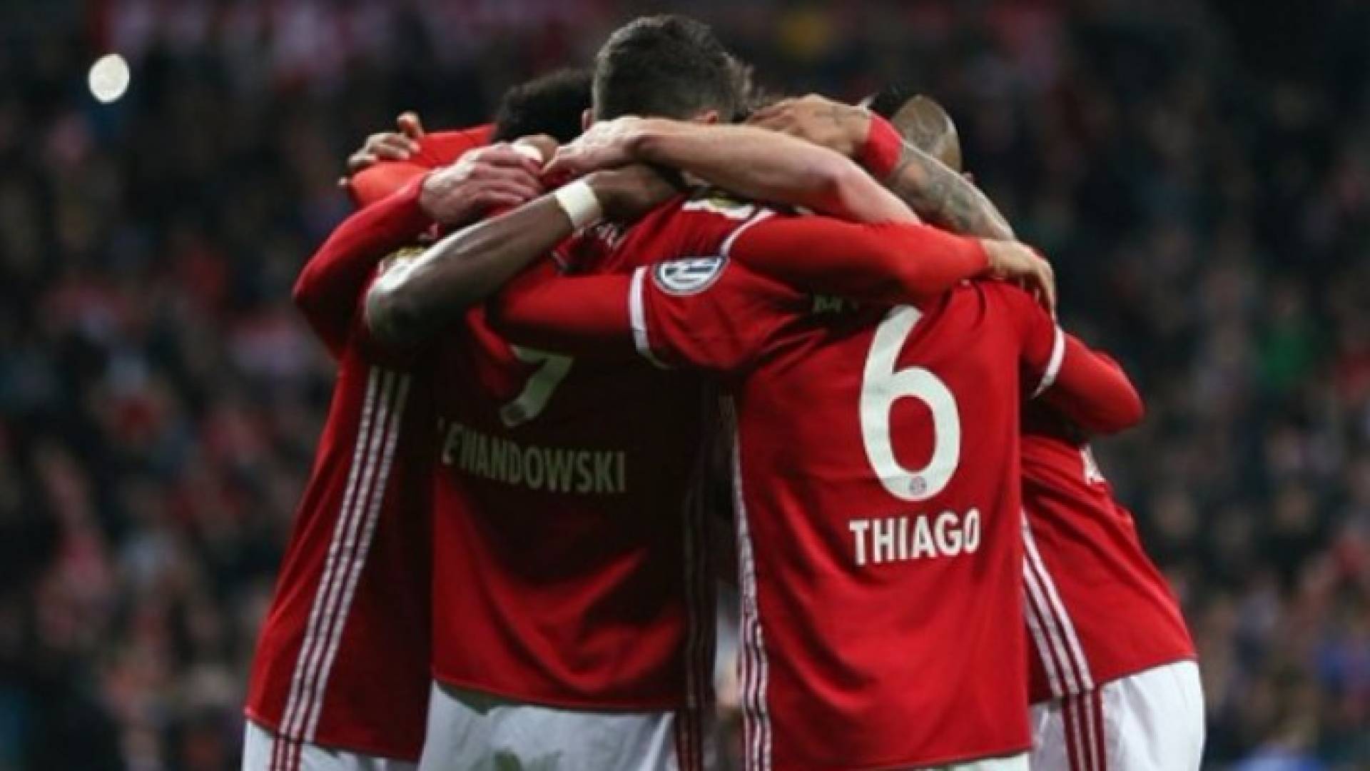 بايرن ميونخ يبلغ نصف نهائي الكأس بالفوز على شالكة